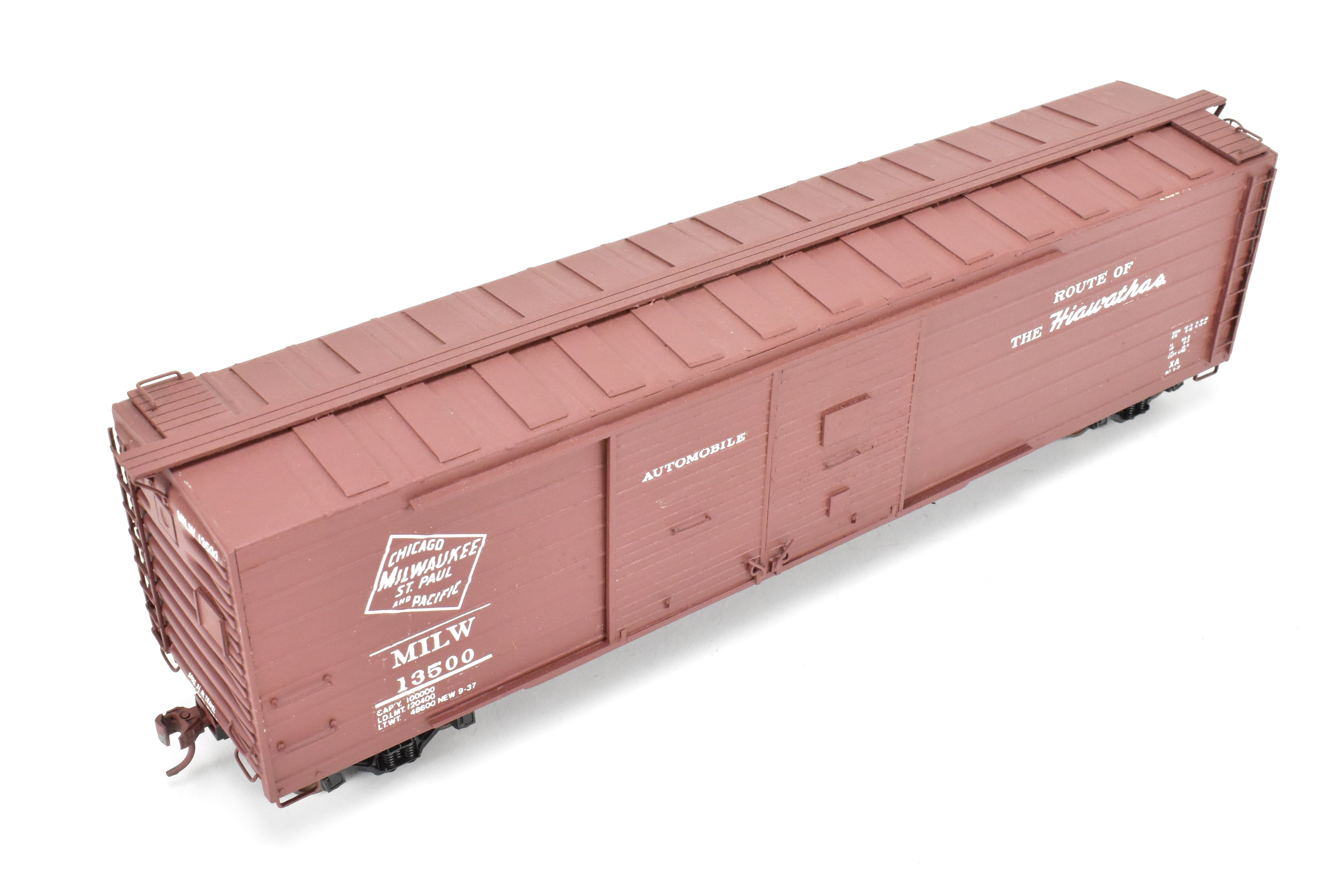 O Scale Model Train Resin Rails Unlimited MILW - Milwaukee Road 50-Foot Double Door Boxcar, Custom-Built and Professionally Painted, Numbered 13500
