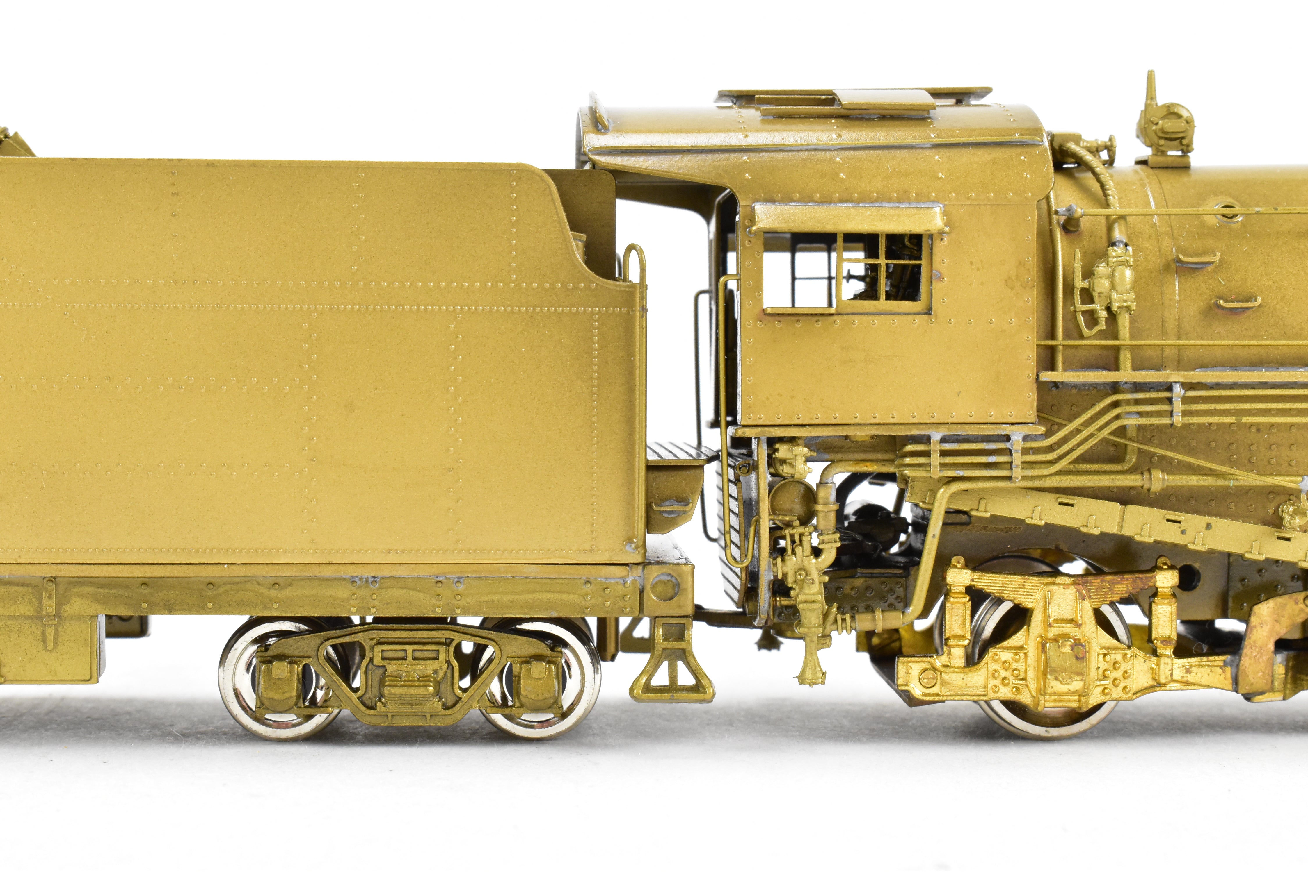 High - Quality HO Scale Brass Pacific Fast Mail (PFM) United States Railway Administration (USRA) 2 - 8 - 2 Light Class Mikado Locomotive Model from 1977 Run, Sold As - Is