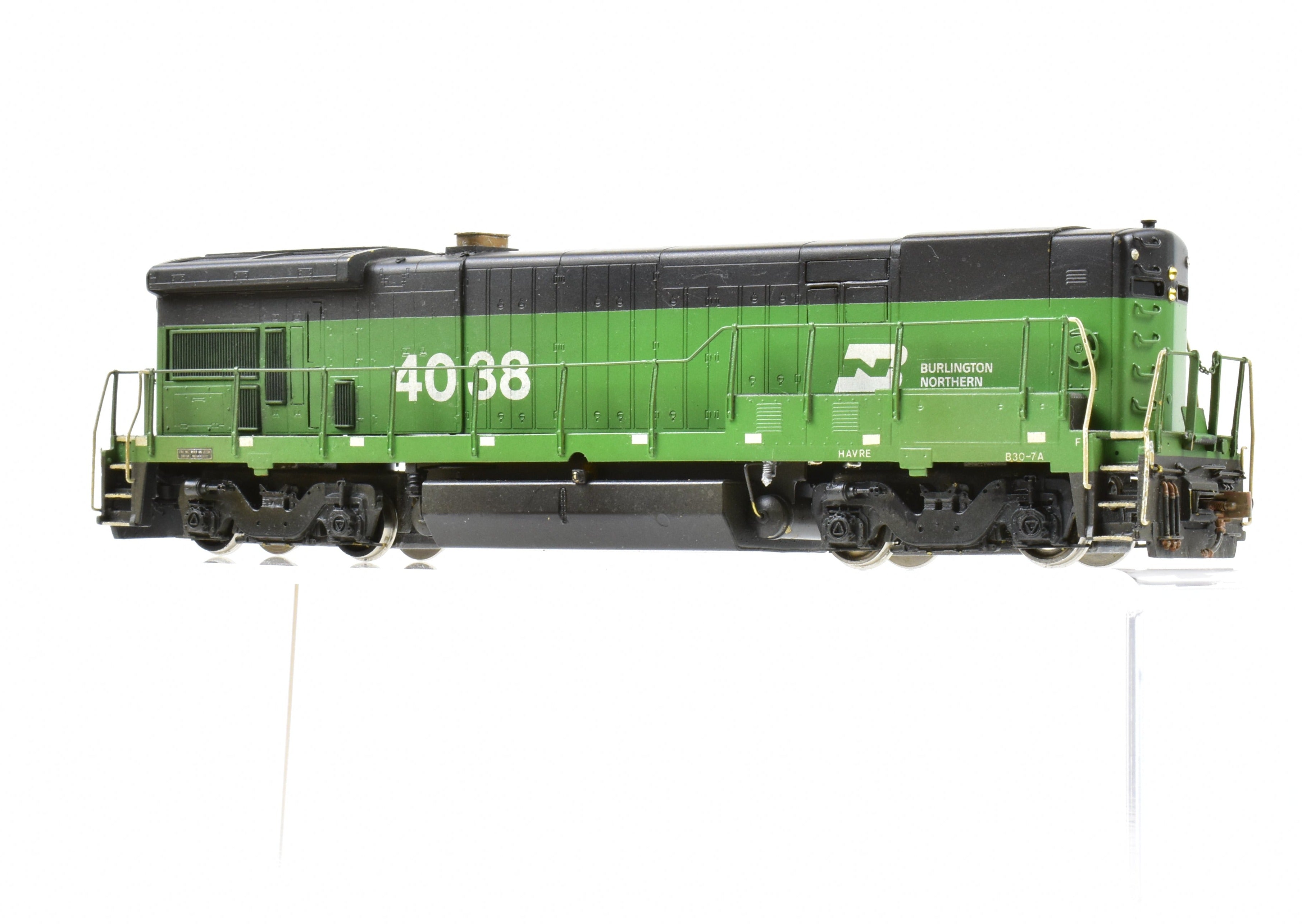 Custom-Built & Painted HO Brass Oriental Limited Burlington Northern B30 - 7A Cab - less Booster