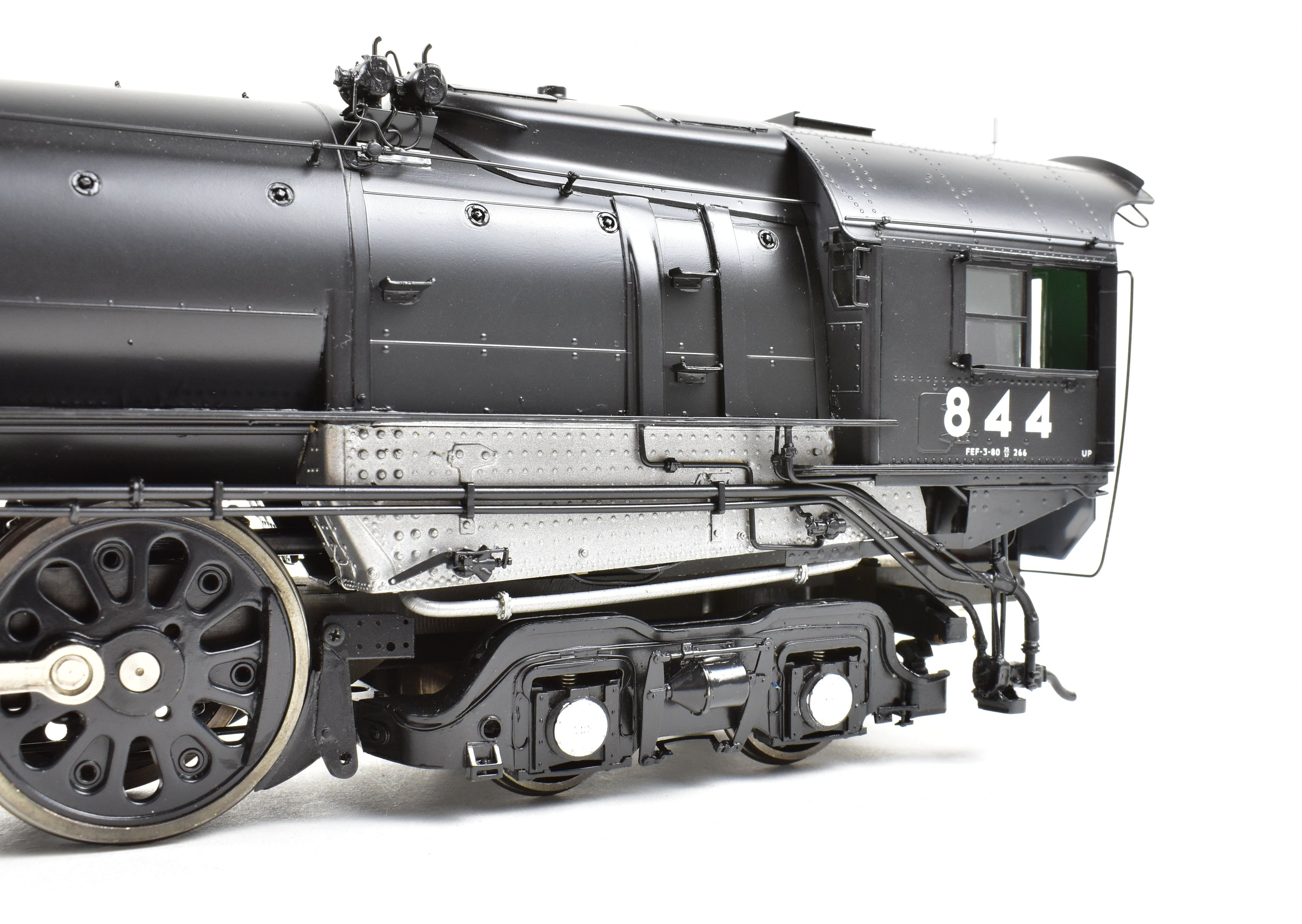 O Scale Model Train - Overland Models, Inc. Union Pacific FEF - 3 4 - 8 - 4 Steam Locomotive from the 1996 - 1997 Excursion Era
