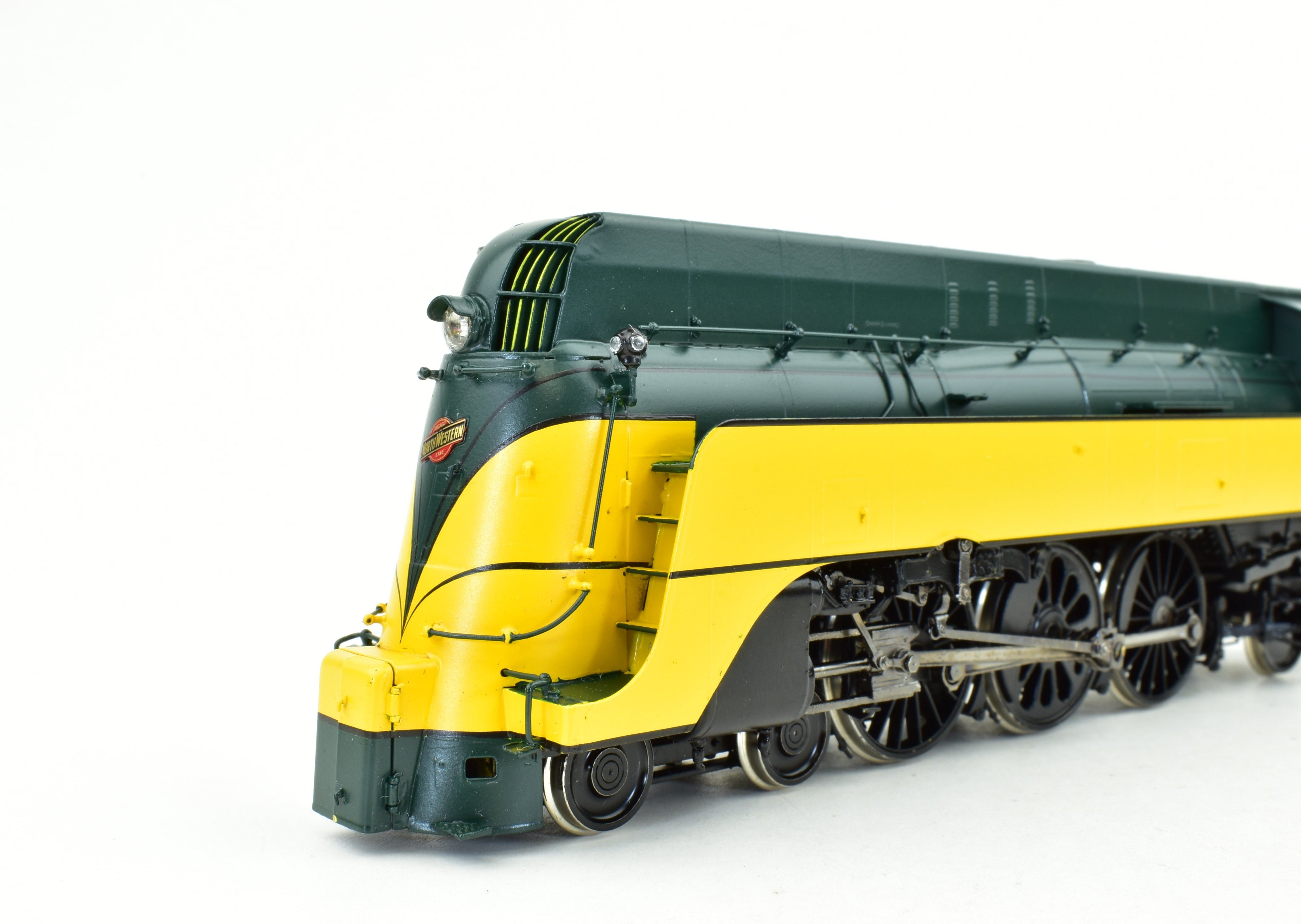 HO Scale Precision Brass C&NW Chicago & North Western 4-6-2 Streamlined #1617 Yellow Jacket FP