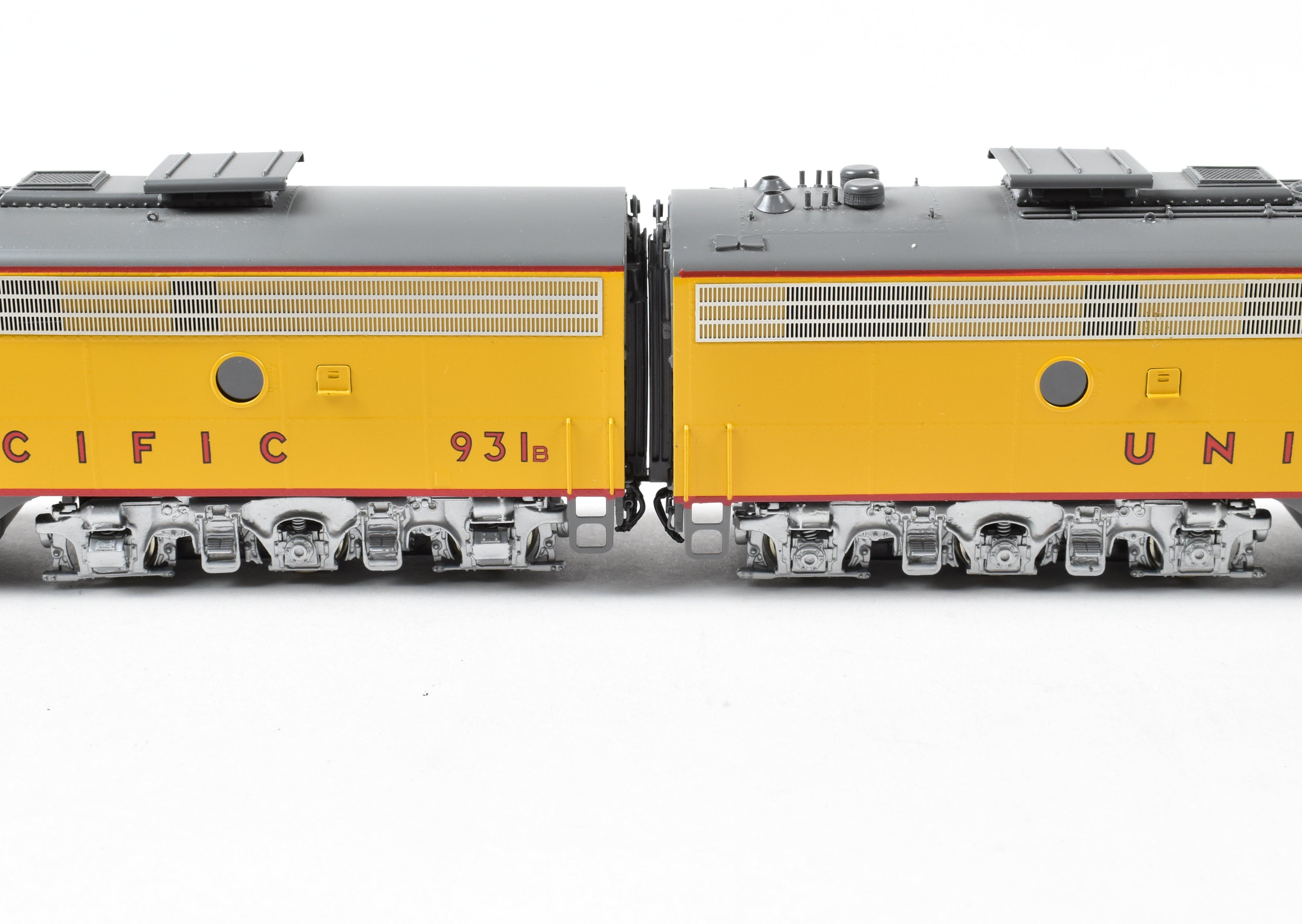 HO Scale Brass Union Pacific EMD E8 A/B Set Model Train - Challenger Imports Premium Collection