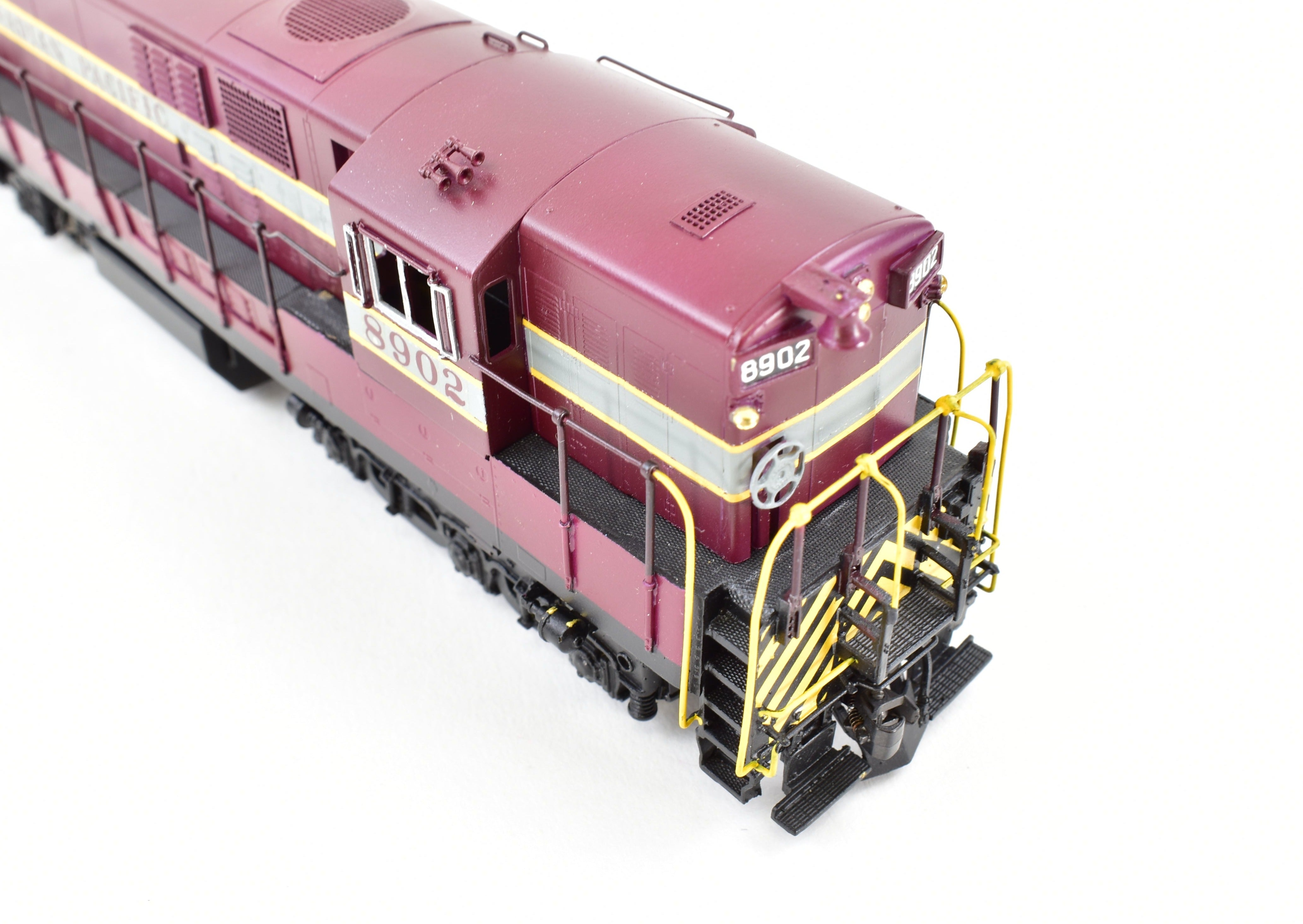 High - Quality HO Scale Brass Alco Model Train of Canadian Pacific Fairbanks Morse FM H - 24 - 66 Professionally Painted No. 8902 with New Northwest Short Line Gears