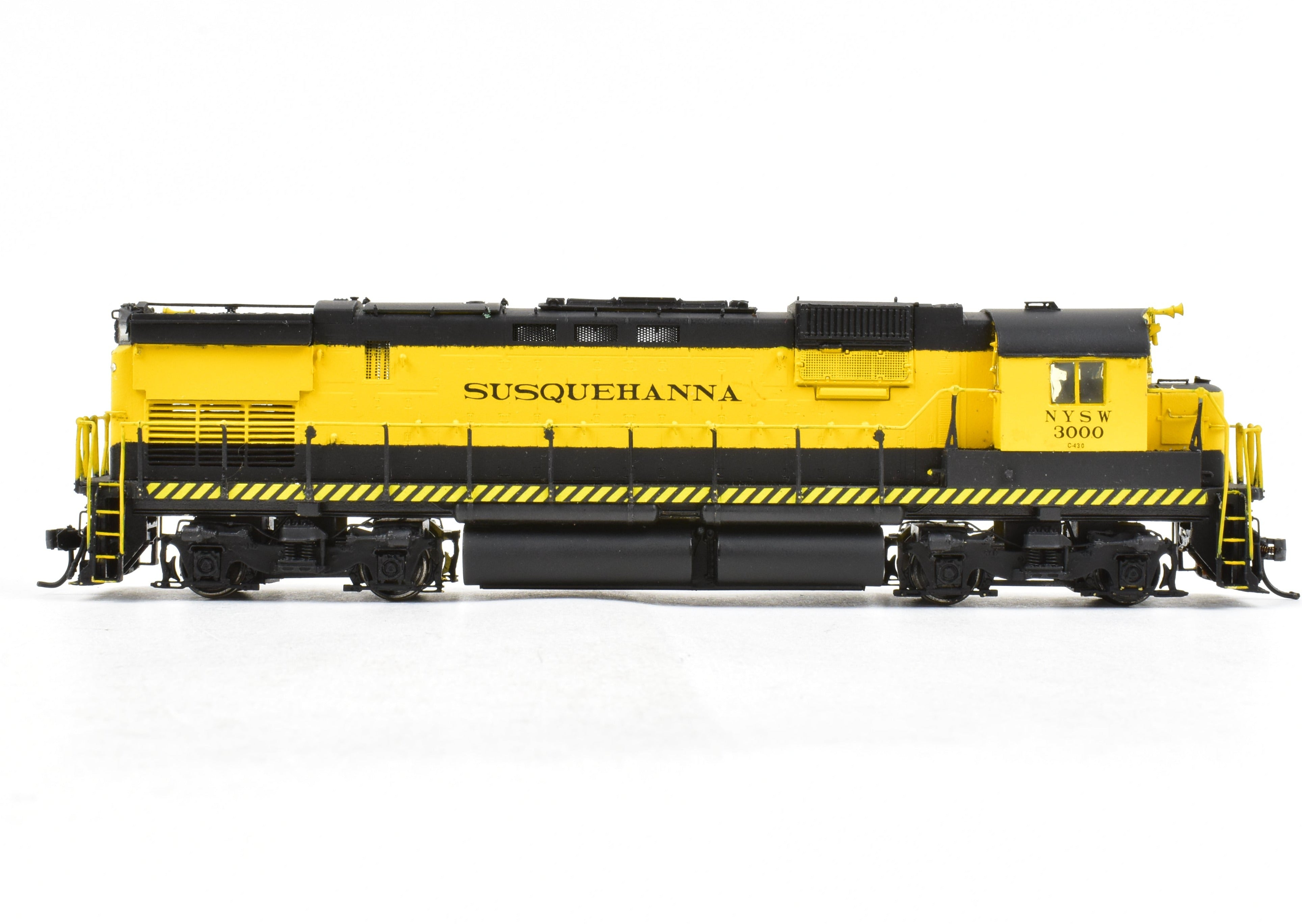 HO Scale Brass Model Train - Overland Models Inc. NYS&W - New York, Susquehanna, & Western ALCO C430 Custom Painted Locomotive