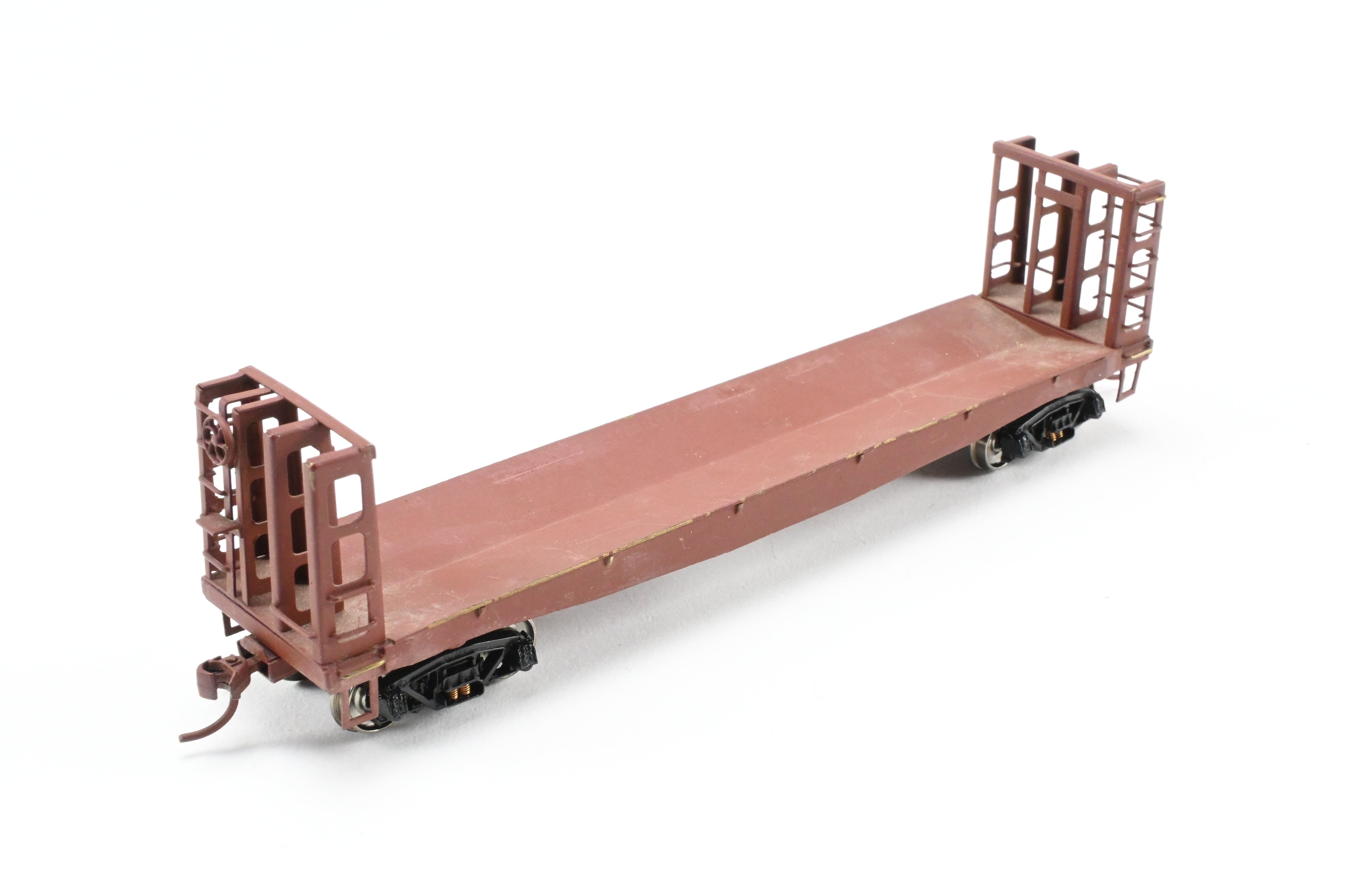 HO Scale Brass U.S. Hobbies Custom Painted Pulpwood Flatcar with Beveled Floor and Bulkhead for Various Roads, No Original Box