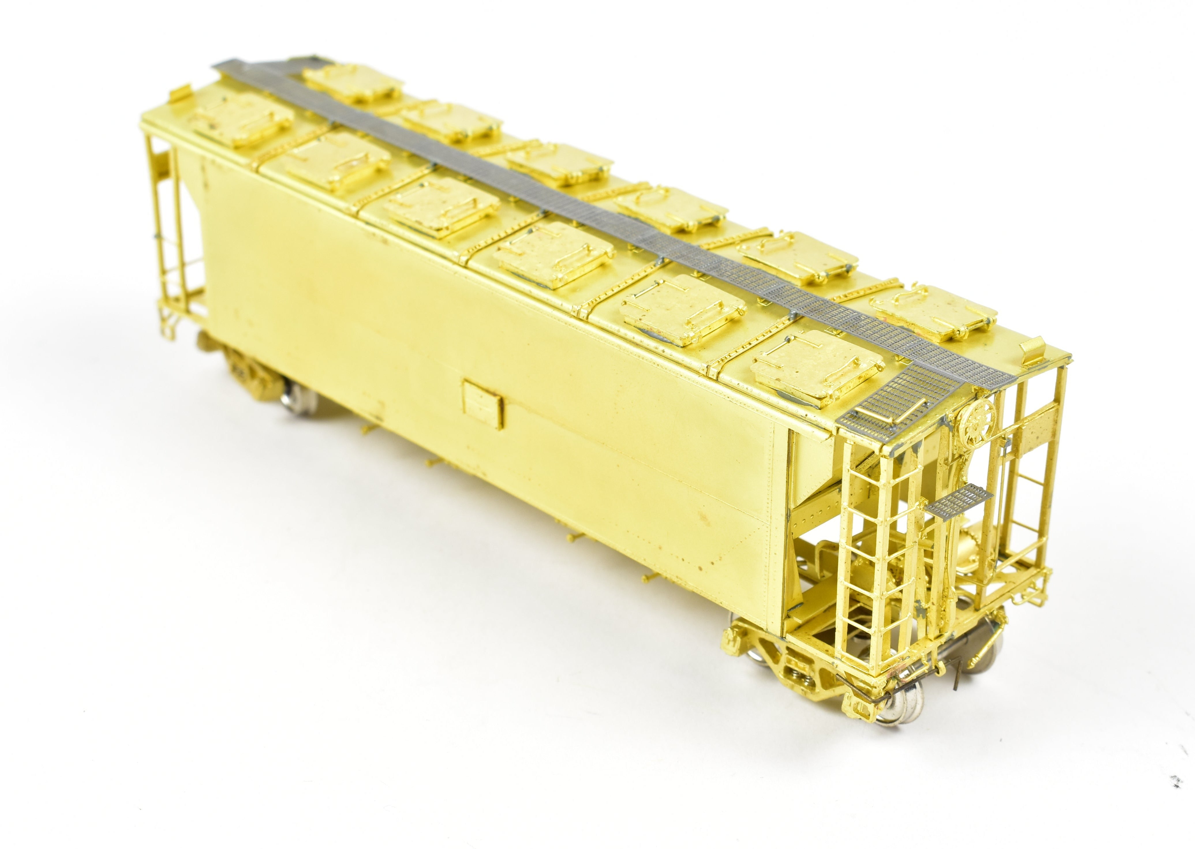 OMI HO Brass CNR Canadian National Railway 12-Hatch Slab Side Covered Hopper