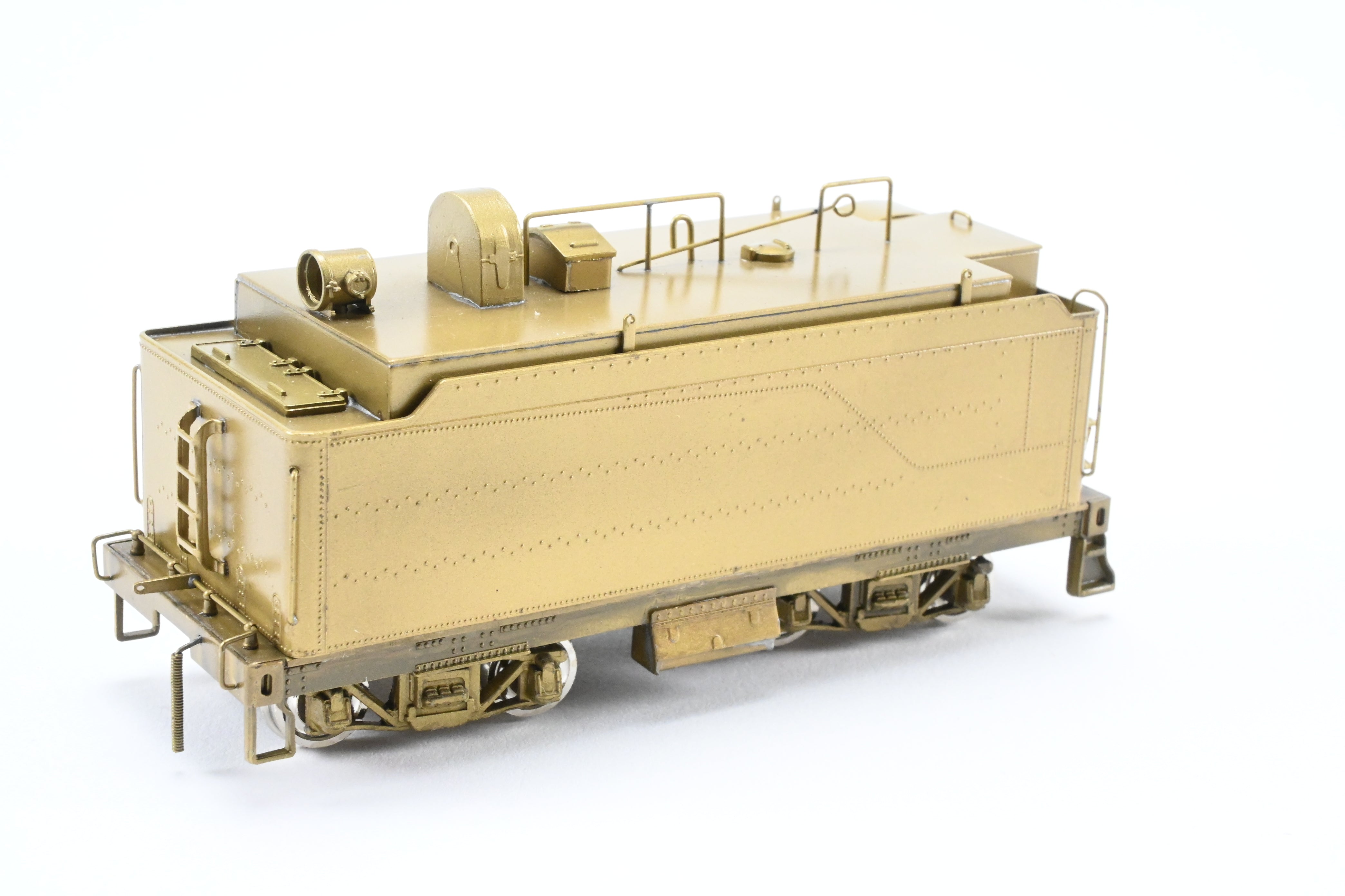 High - Quality HO Scale Brass Pacific Fast Mail Model of United ATSF - Santa Fe 2 - 8 - 0 Locomotive from the 1950 Class with 1975 Last Run