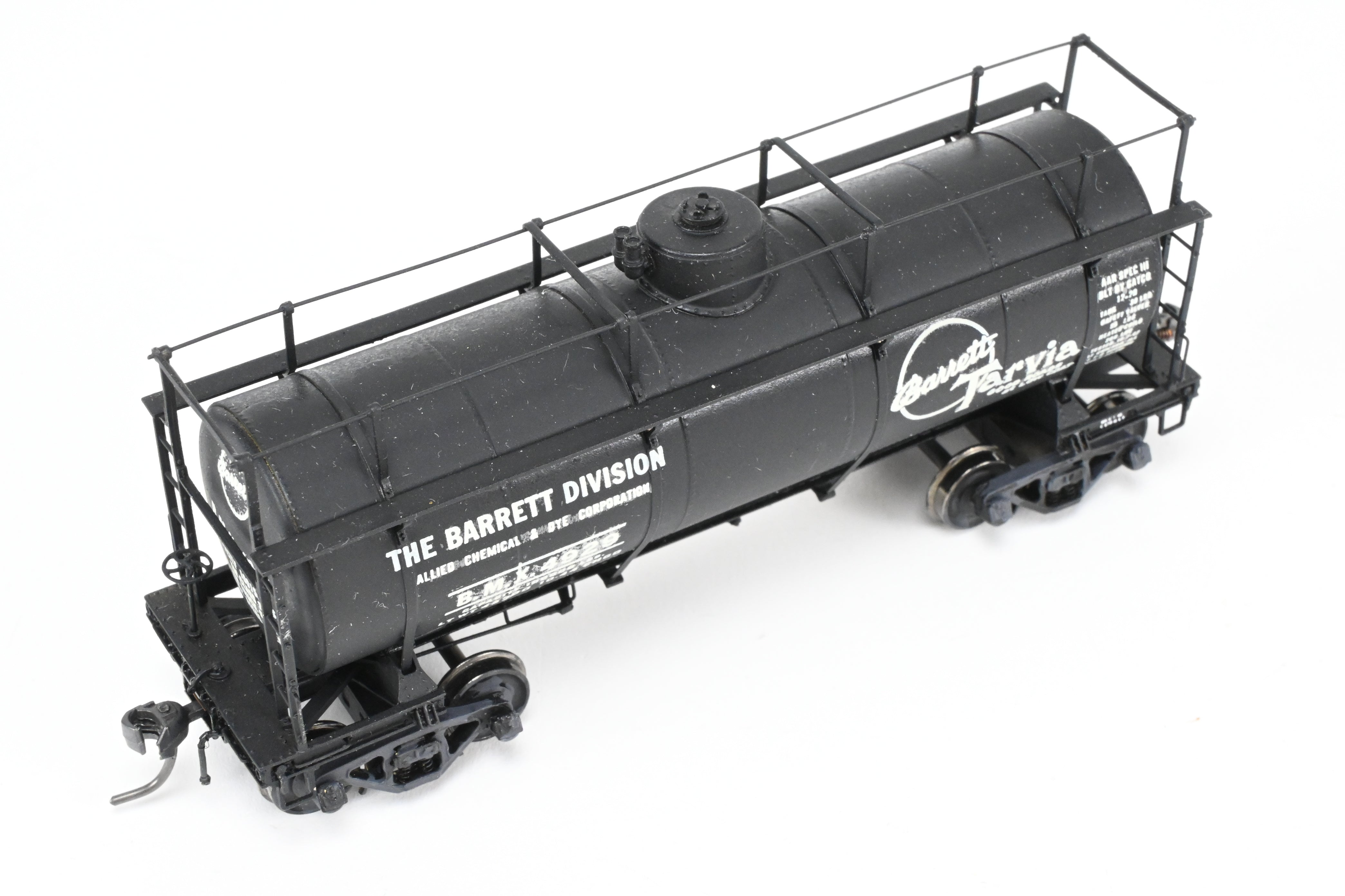 HO Brass NWSL - Northwest Short Line Logging Tank Car Custom-Painted for Barrett Tarvia