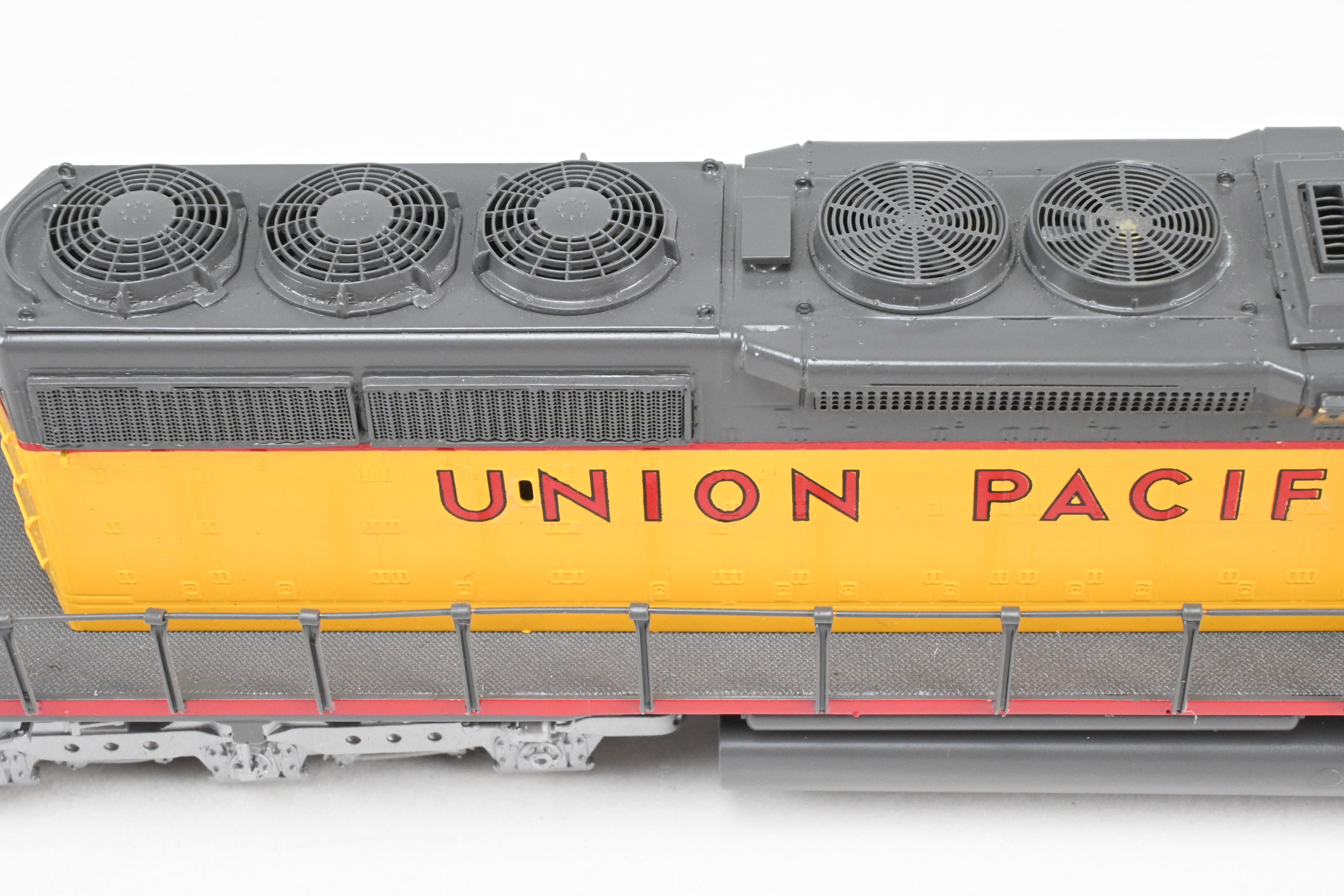 HO Scale Brass E&P Associates Union Pacific EMD SD40-2 Phase III Freight Locomotive Model, Factory Painted in UP Yellow and Gray, Lettered but Without Number