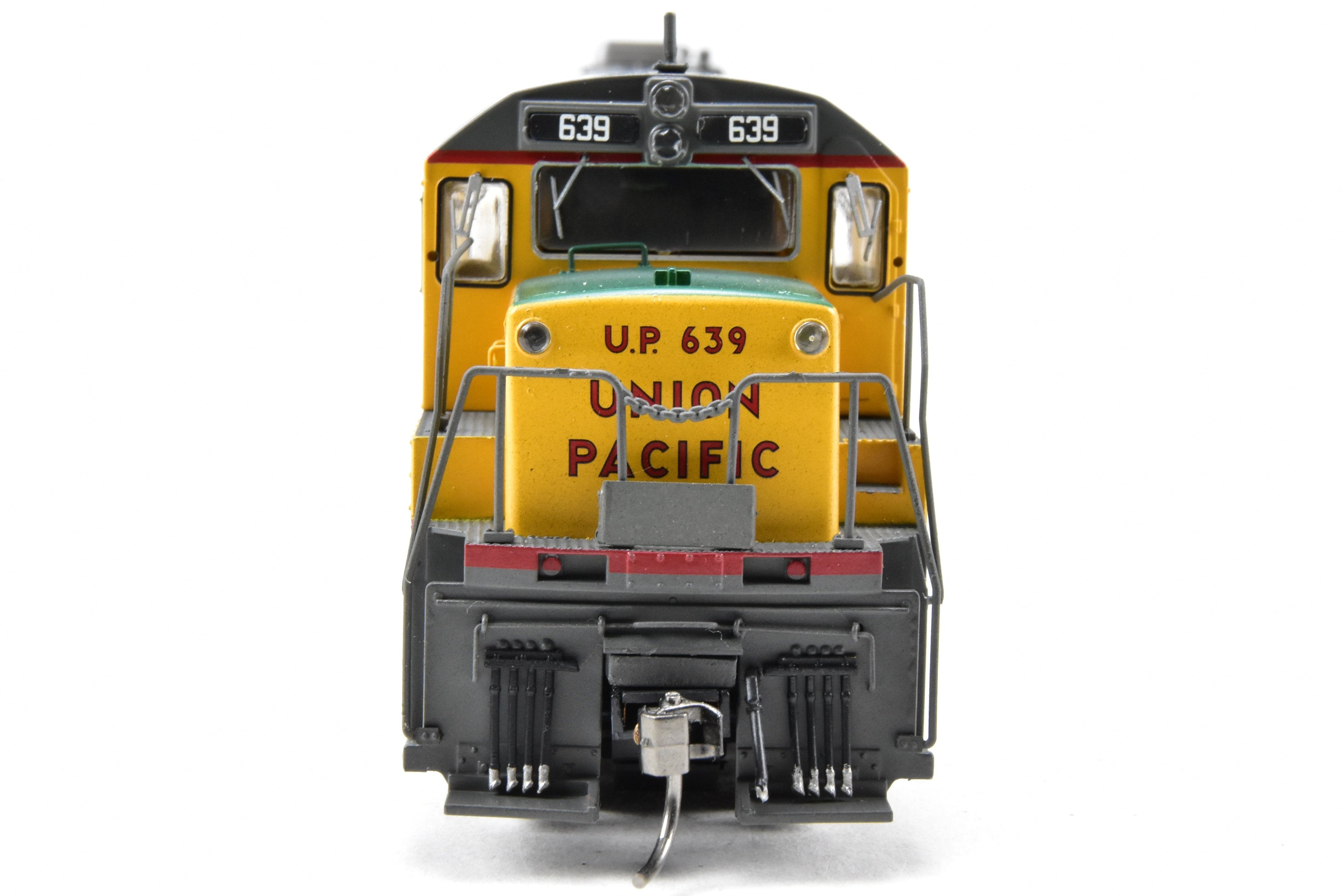 HO Scale Con Bowser Executive Series Union Pacific GE U25B Locomotive Model with ESU DCC & Sound Function, Featuring FP No. 639 and Weathered Appearance