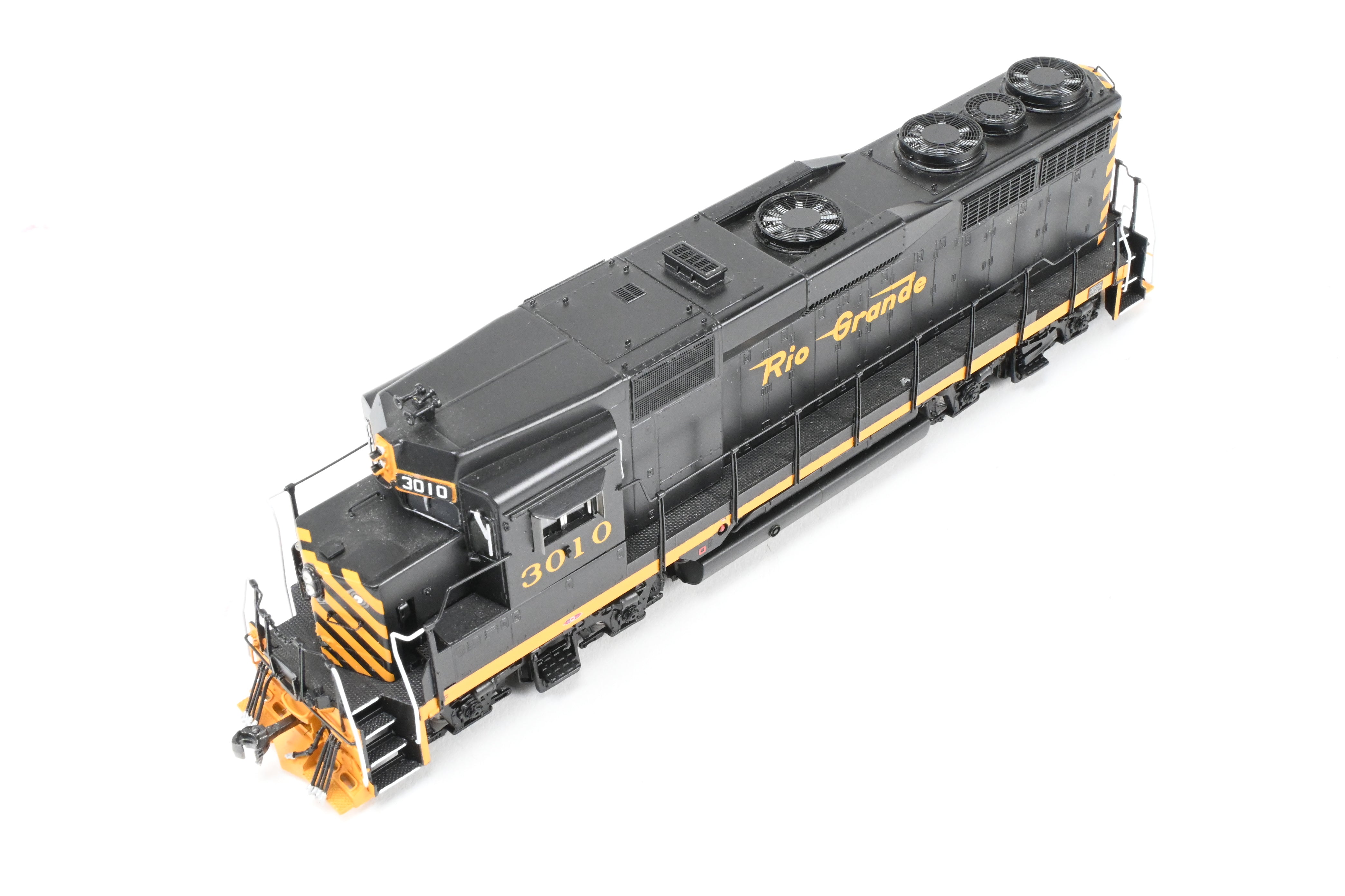 HO Scale Brass D&RGW EMD GP30 FP #3010 Black/Orange Model by Overland with DCC