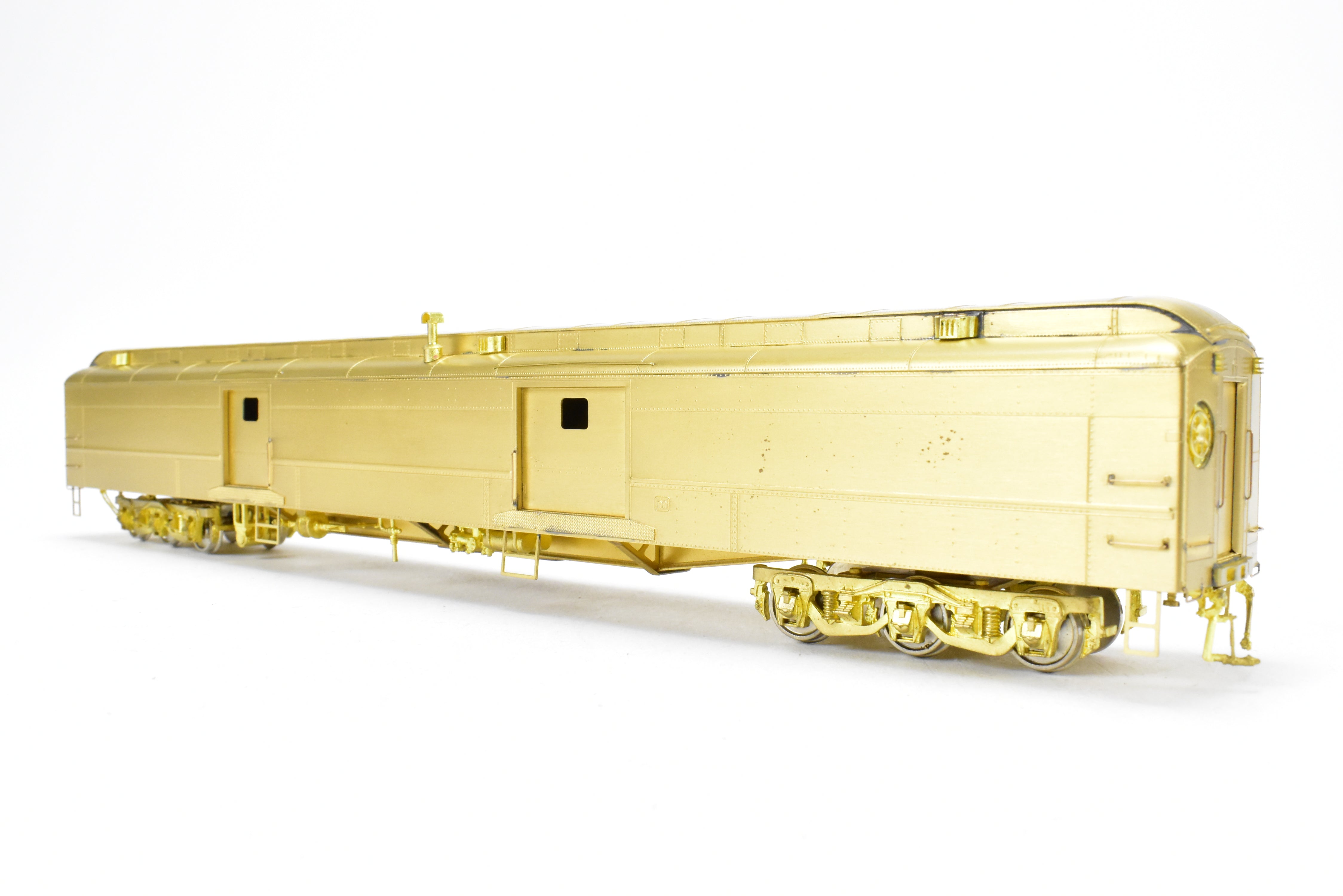 HO Scale Brass Cascade Models GN - Great Northern Modernized Baggage Car with Round Ends and Steel Doors (Numbers #475 - #486)