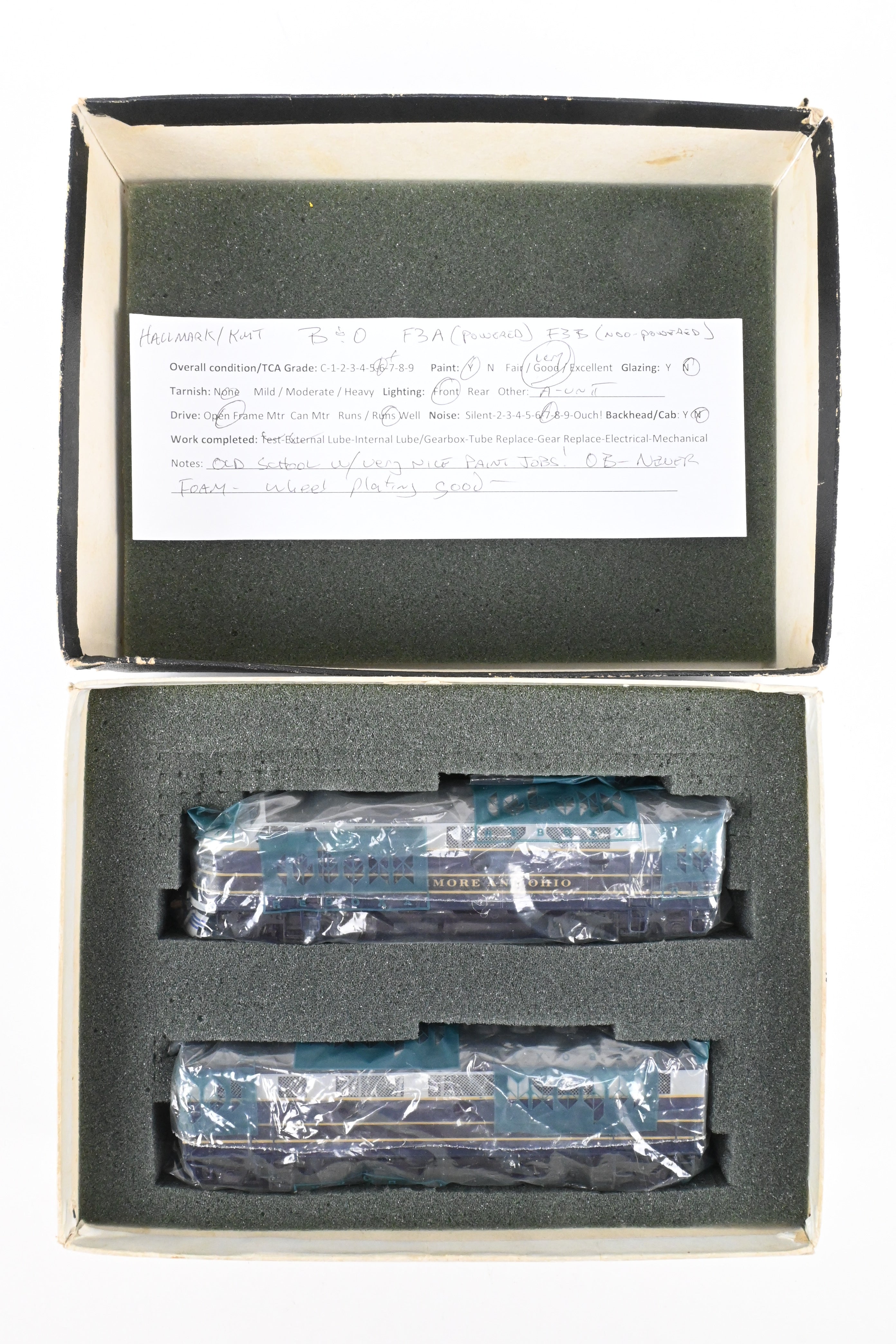 HO Scale Brass Hallmark B&O EMD F3 A/B Set - Powered A, Unpowered B
