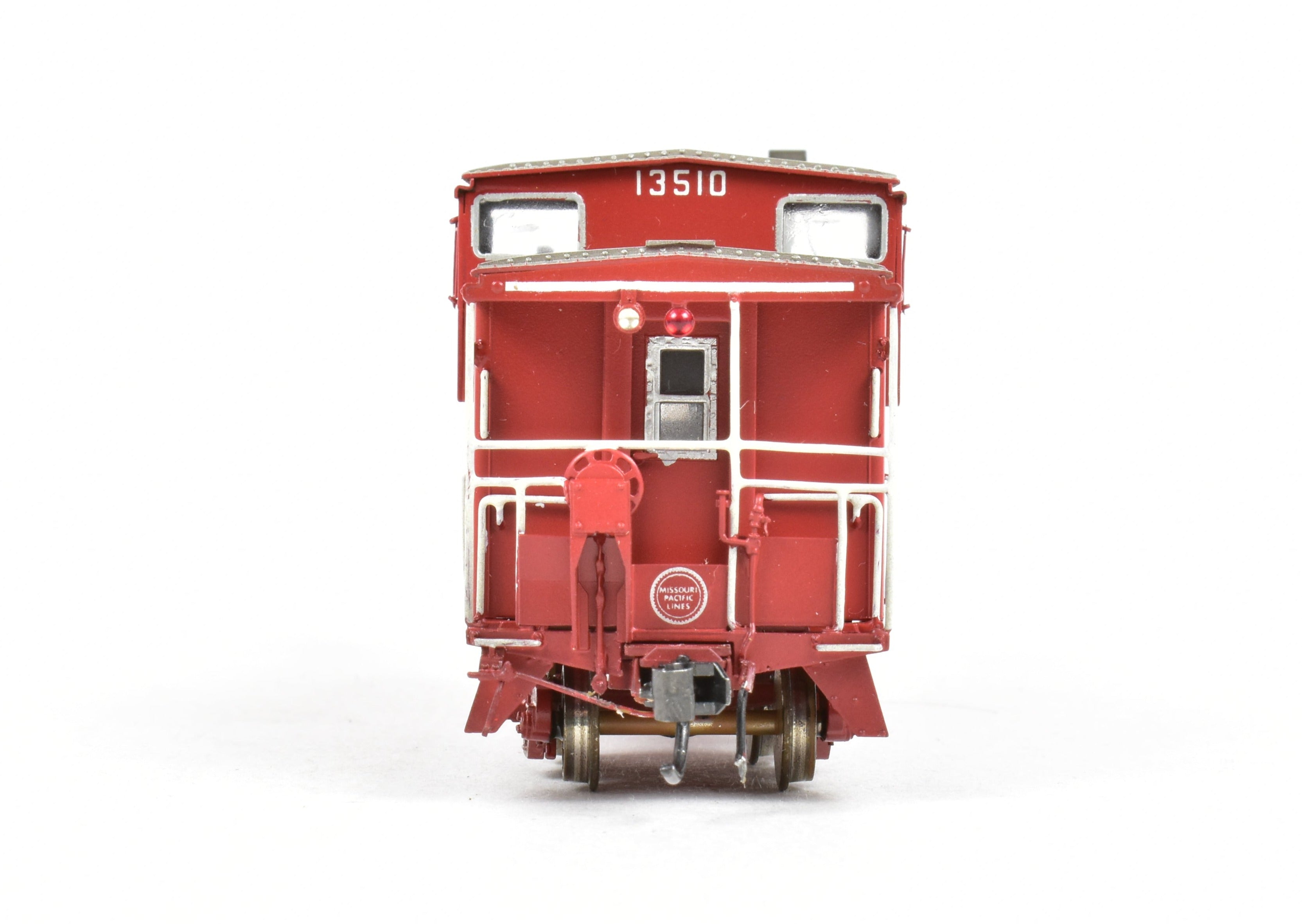 HO Scale Brass OMI Missouri Pacific International W-V Caboose, Pro-Painted & Weathered