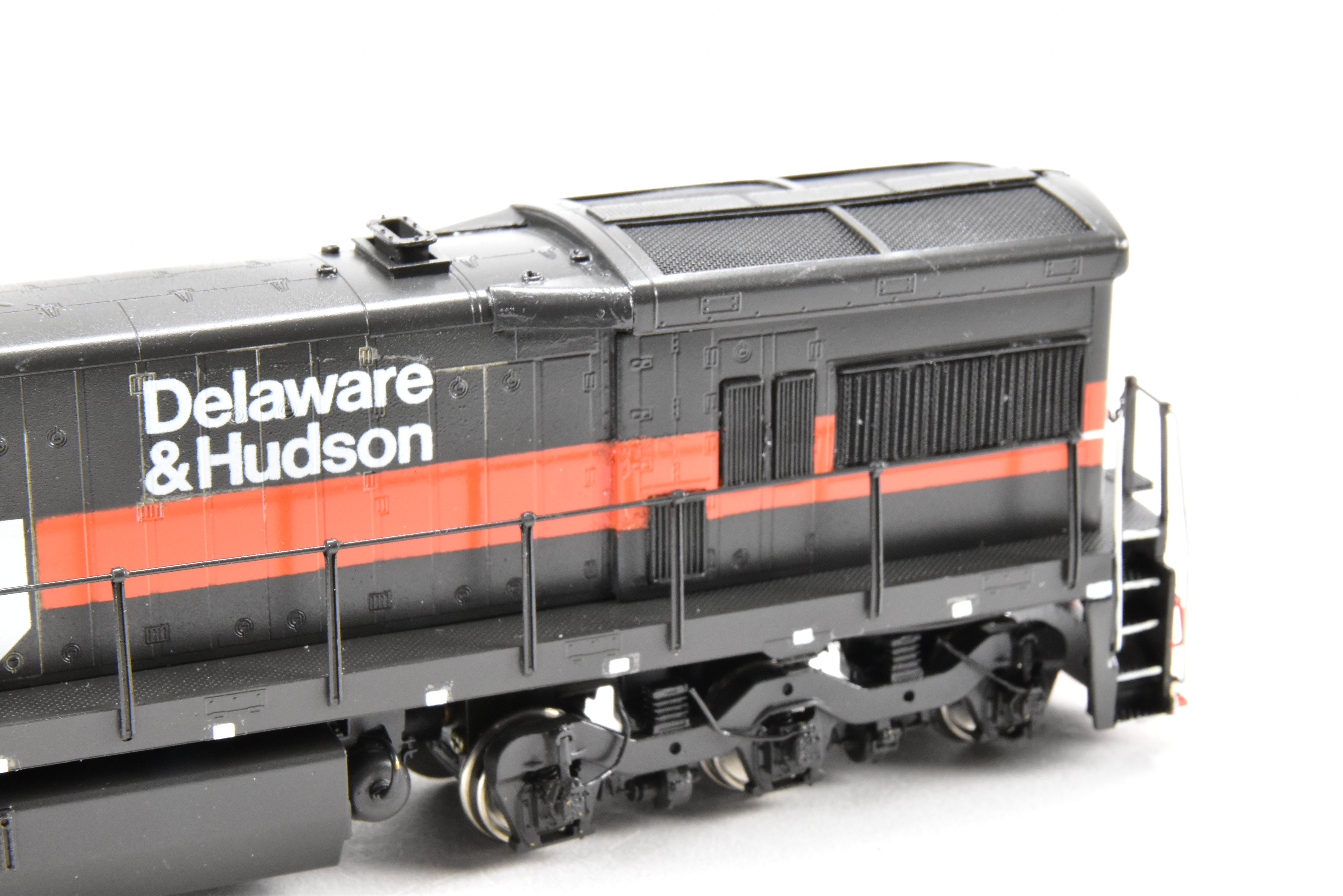 HO Scale Brass OMI Gilford GE U33C Custom Painted Delaware & Hudson No. 650 Model