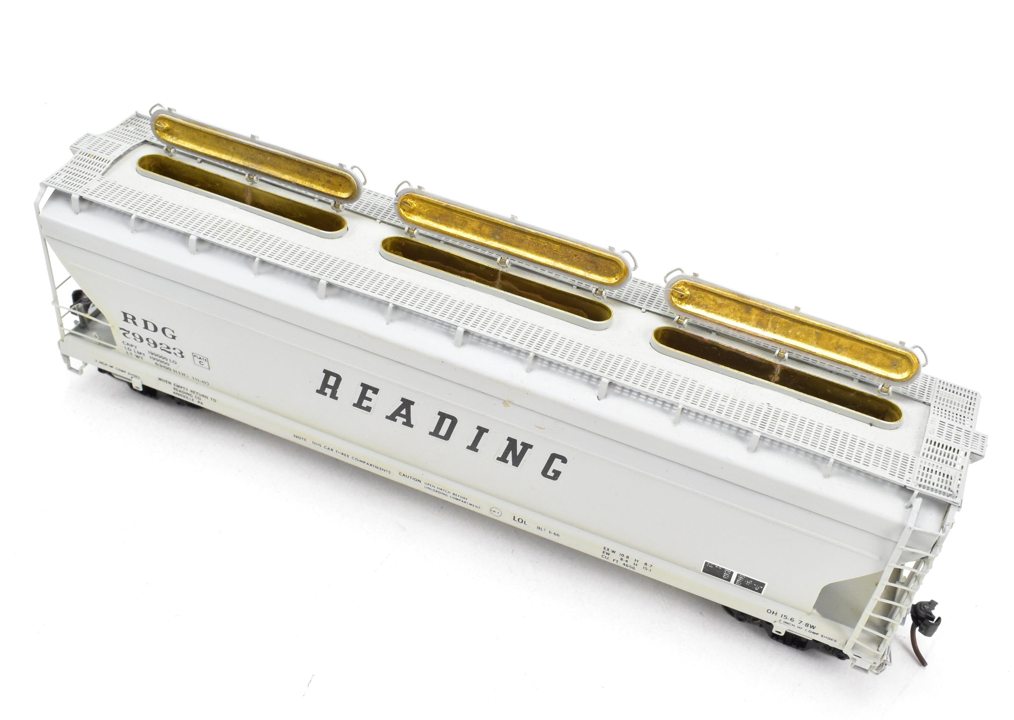HO Scale Brass Model Train - Overland Models, Inc. (OMI) Reading RDG ACF 3 - Bay Centerflow 4650 Covered Hopper with 3 Long Hatches, CP No. 79923