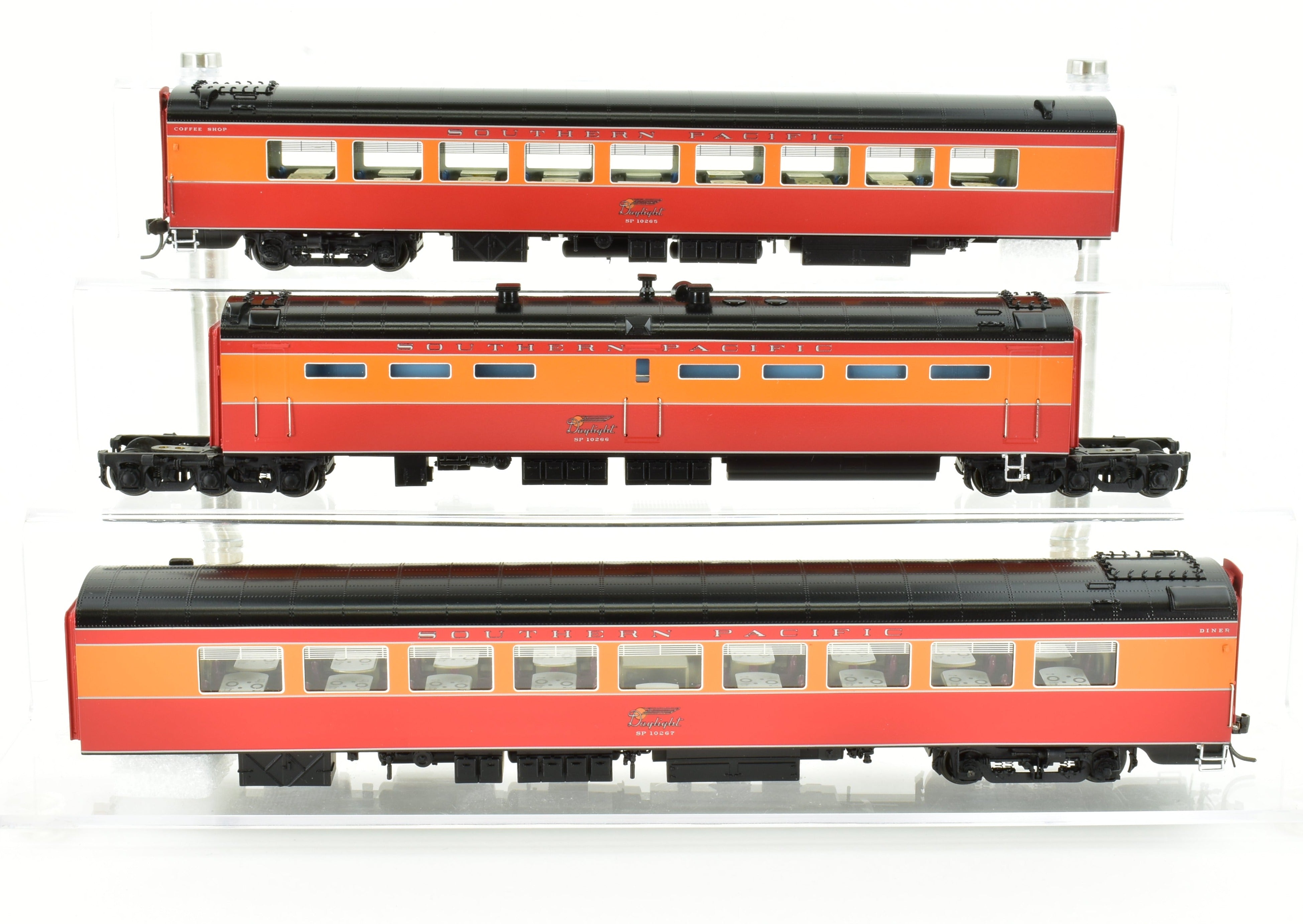HO Scale Brass Model Train Consignment Set - Challenger Imports SP - Southern Pacific 1955 Shasta Daylight 10 - Car Train Set with FP