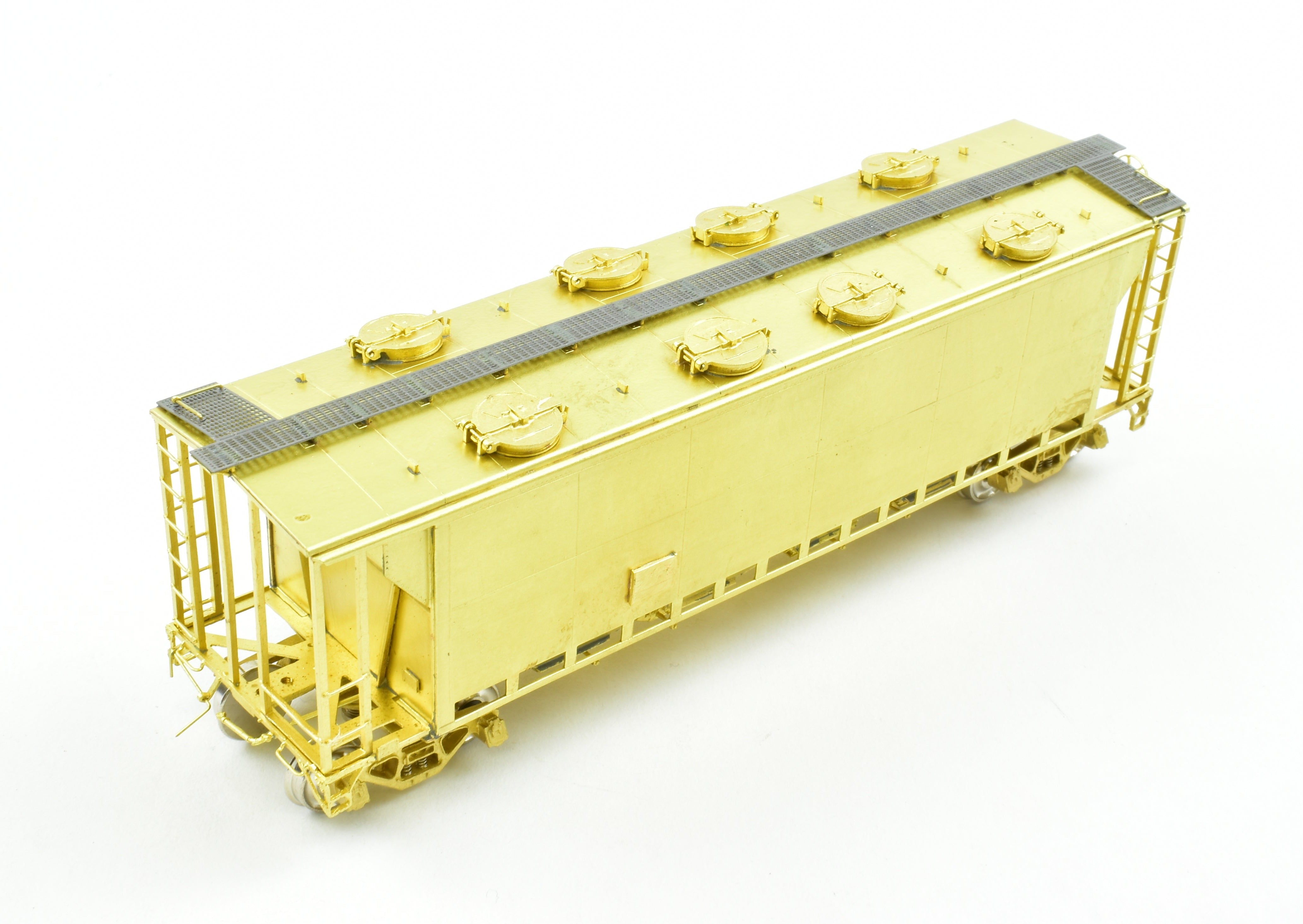 HO Scale Brass Slab Side Covered Hopper Model by Overland Models, Inc. (OMI) Representing Toronto Hamilton & Buffalo (TH&B) #2830 - 2859 Series