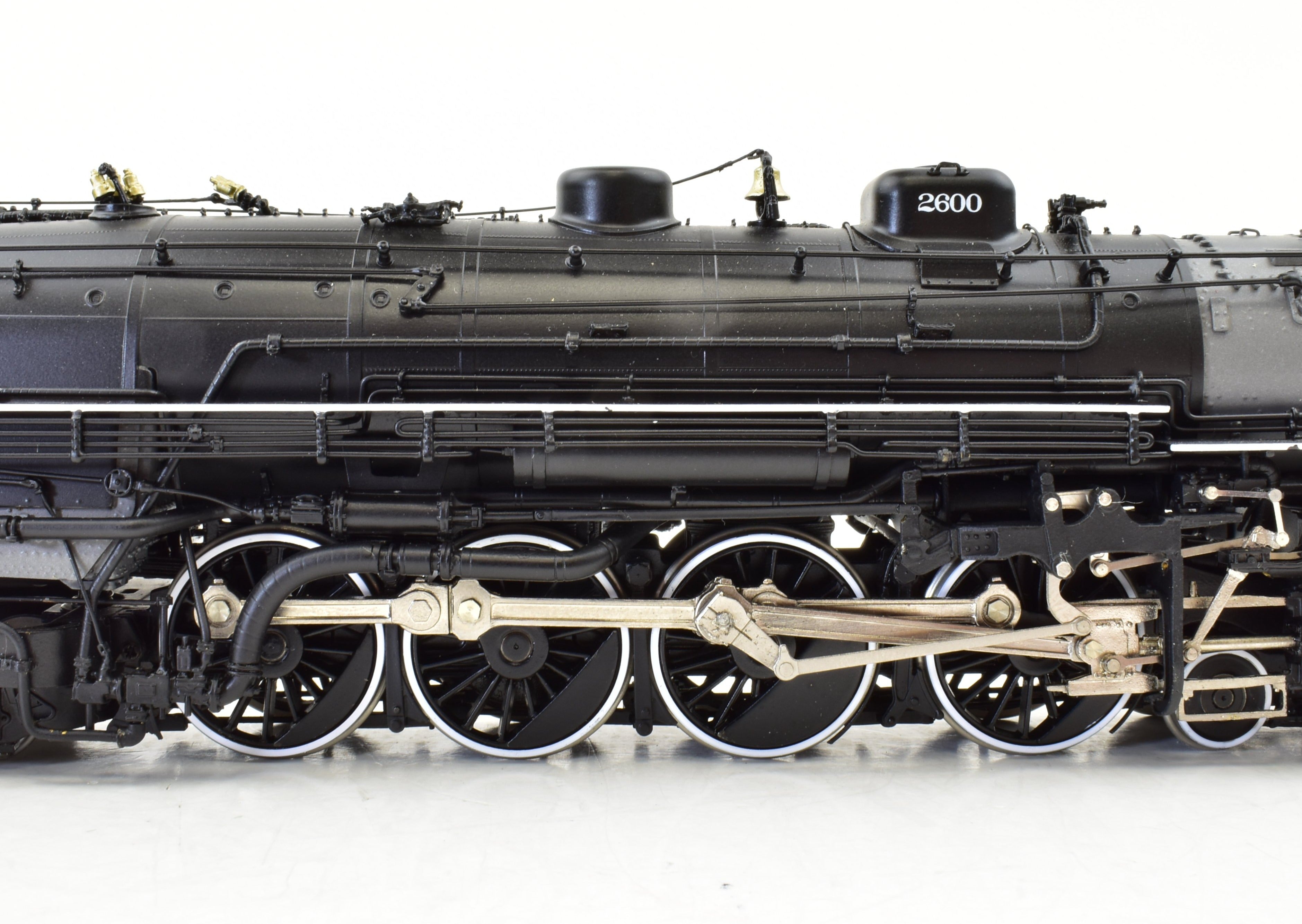 HO Brass W&R Enterprises NP Northern Pacific Class A 4-8-4 V2 FP #2600 Model