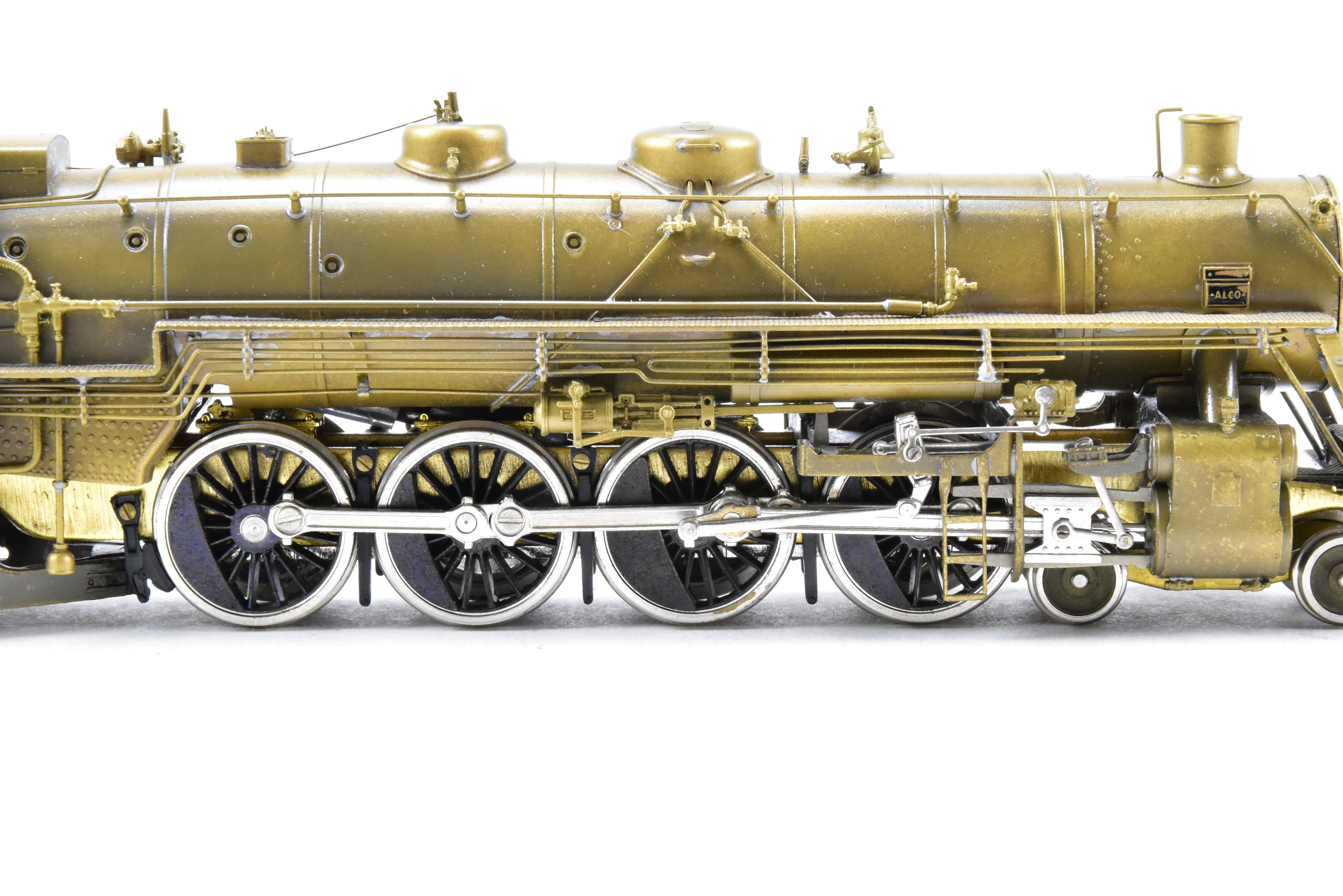 High - Quality HO Scale Brass Pacific Fast Mail (PFM) Model Train - United Western Pacific 4 - 8 - 2 MT - 44 Mountain Locomotive