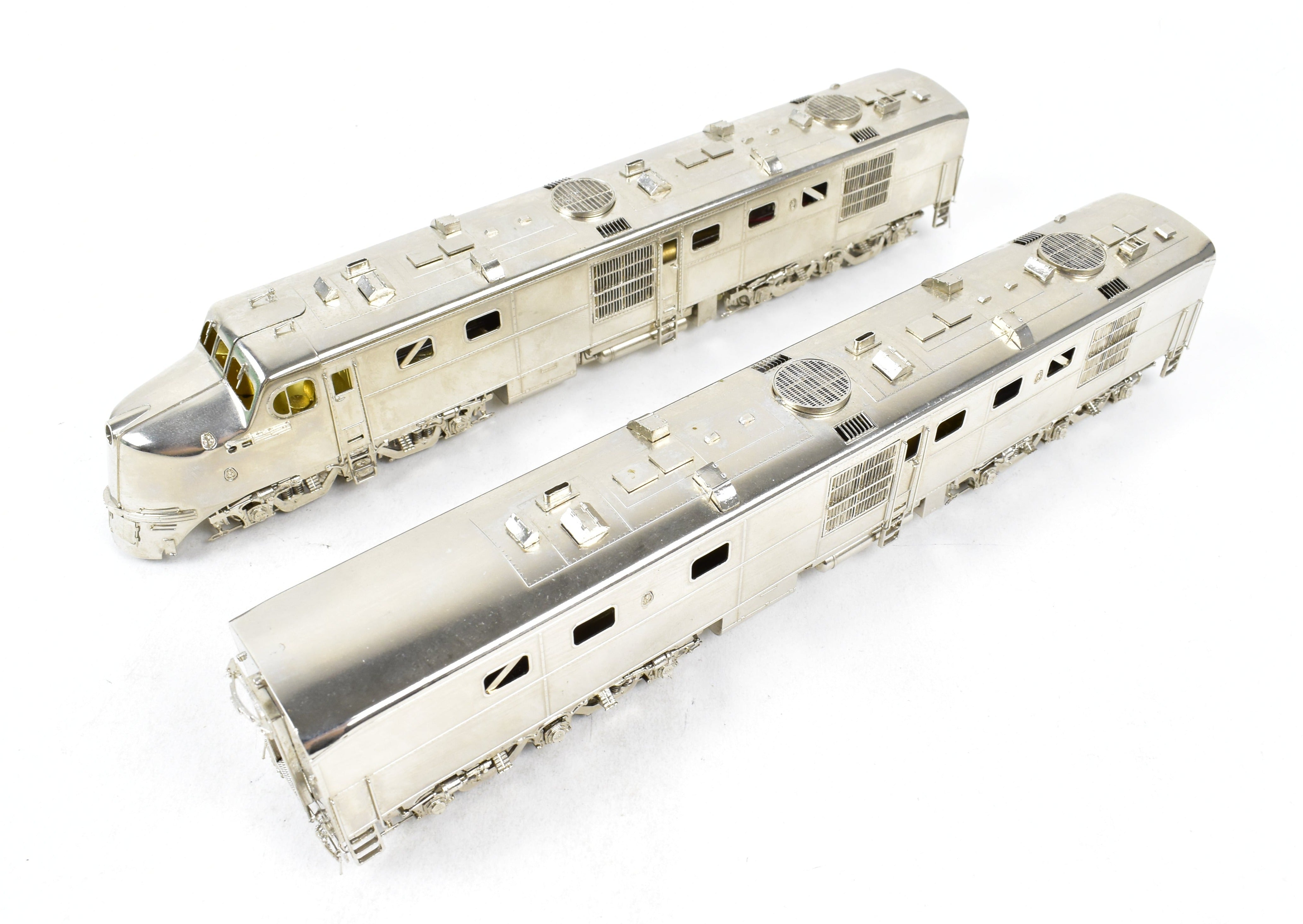 HO Scale Brass Model Train Set by Overland Models Inc. (OMI) - AT&SF Santa Fe ALCO DL - 107A #50 and DL - 108B #50A Factory - Plated but Unlettered Set