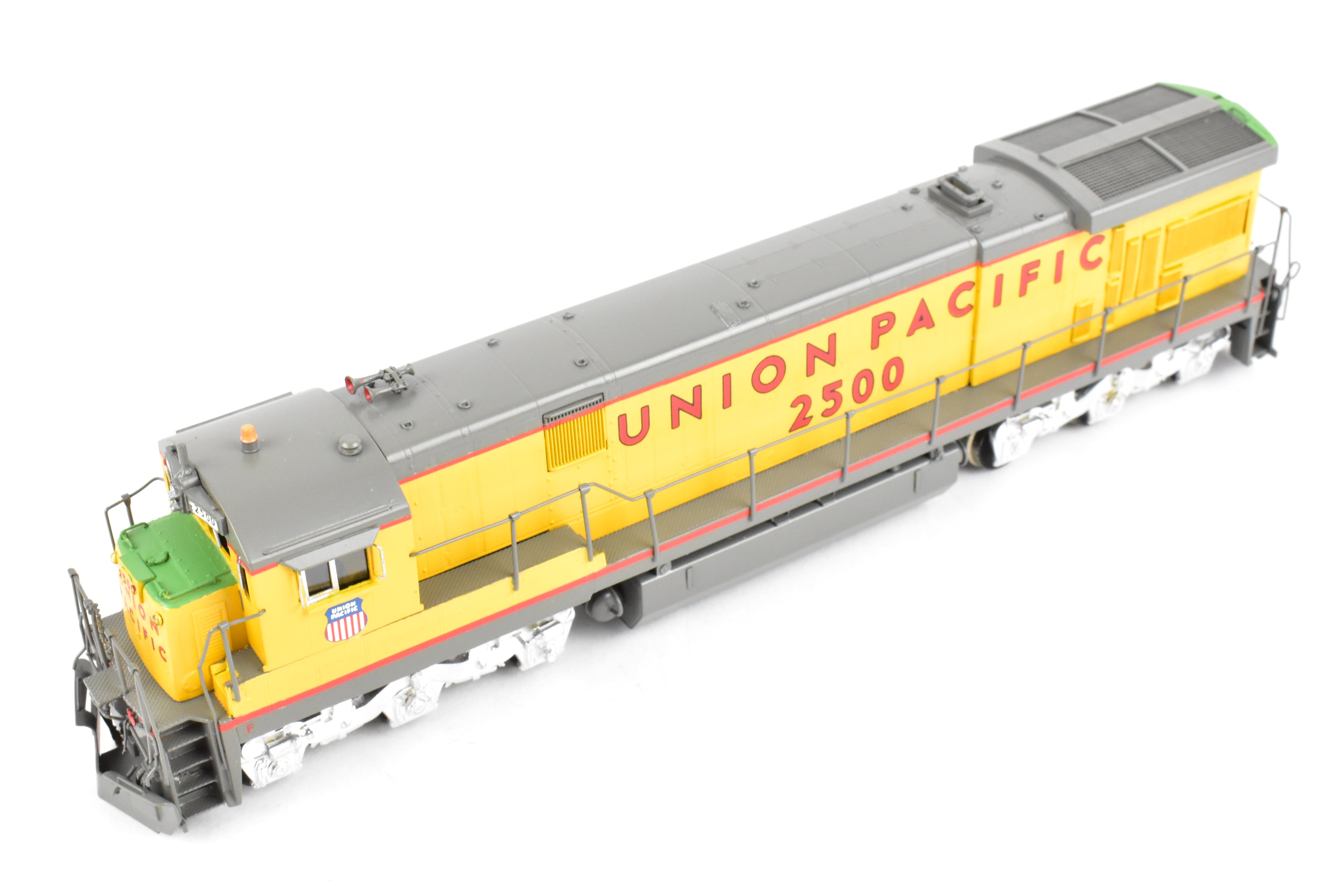 HO Brass OMI Union Pacific GE C30 - 7 Double - Window Cab Custom Painted in Yellow/Gray #2500