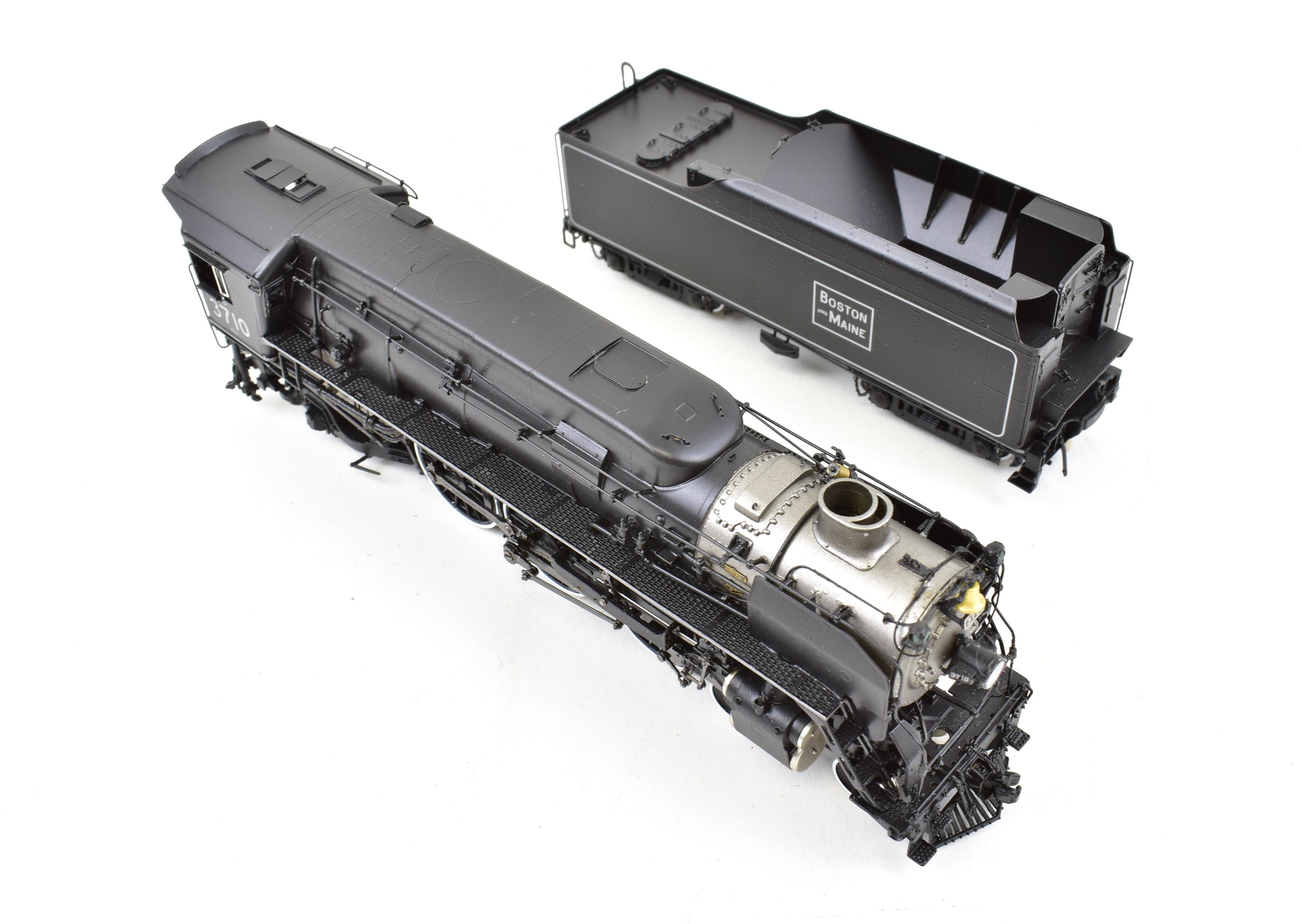 HO Brass DVP Boston & Maine P-4a 4-6-2 Pacific FP #3710 with Skyline Casting, 2010 Model