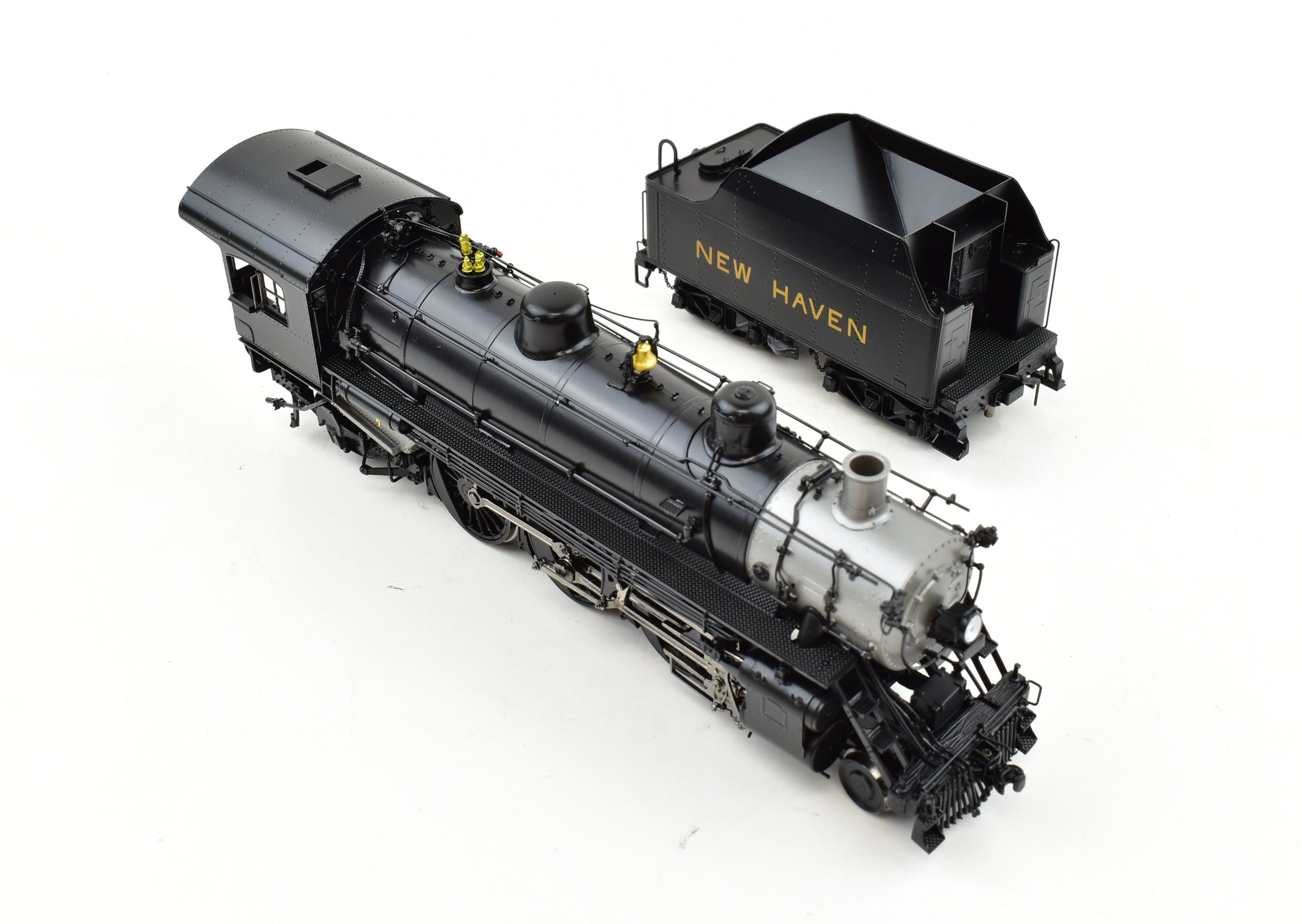 HO Scale Brass Crown Custom Imports NH - New Haven I-2 4-6-2 Pacific Locomotive with ATS on Pilot and Factory Painted Finish