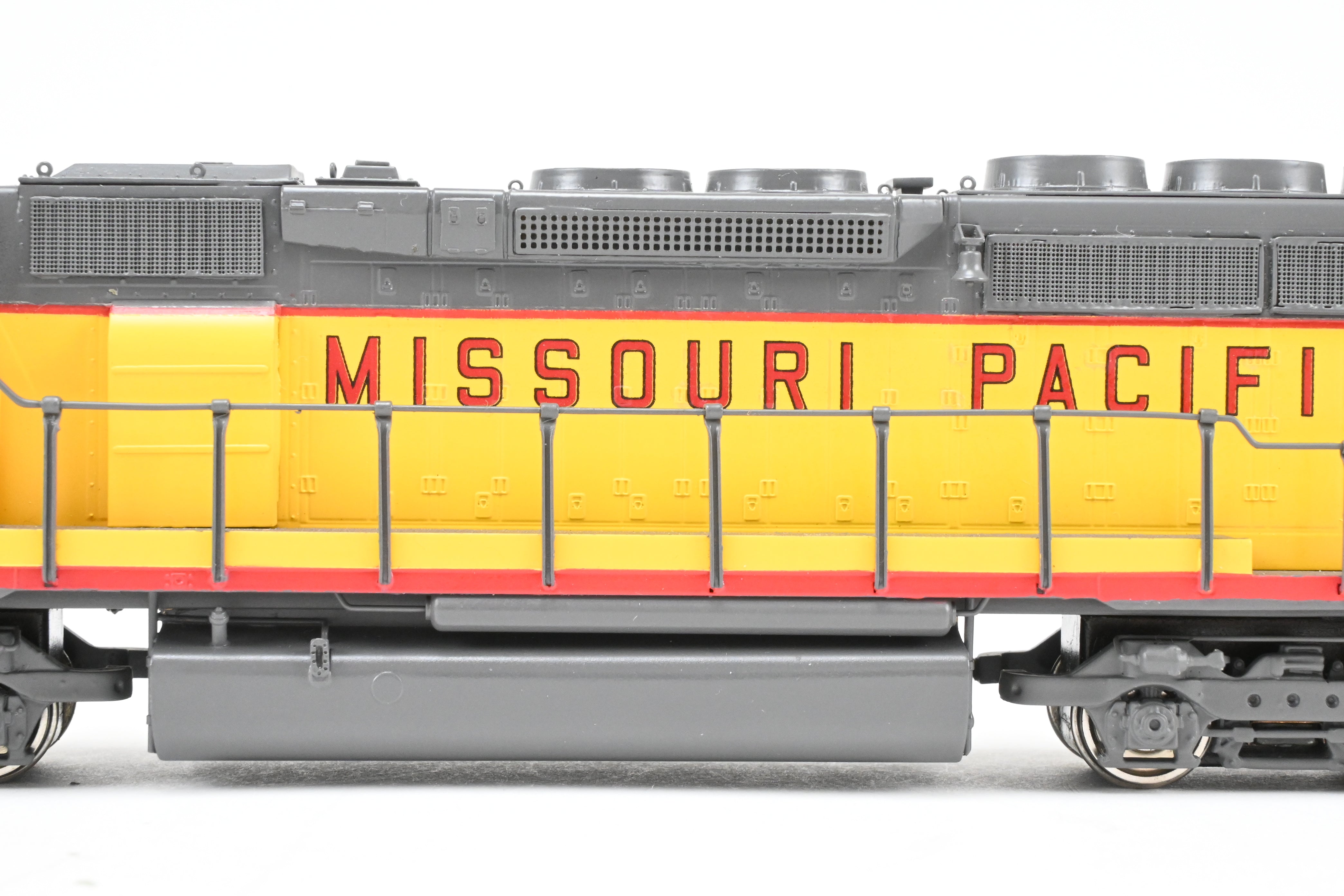 HO Scale Brass E&P Associates Missouri Pacific EMD SD - 40 - 2 Freight Locomotive Model with Factory Lettering but No Number