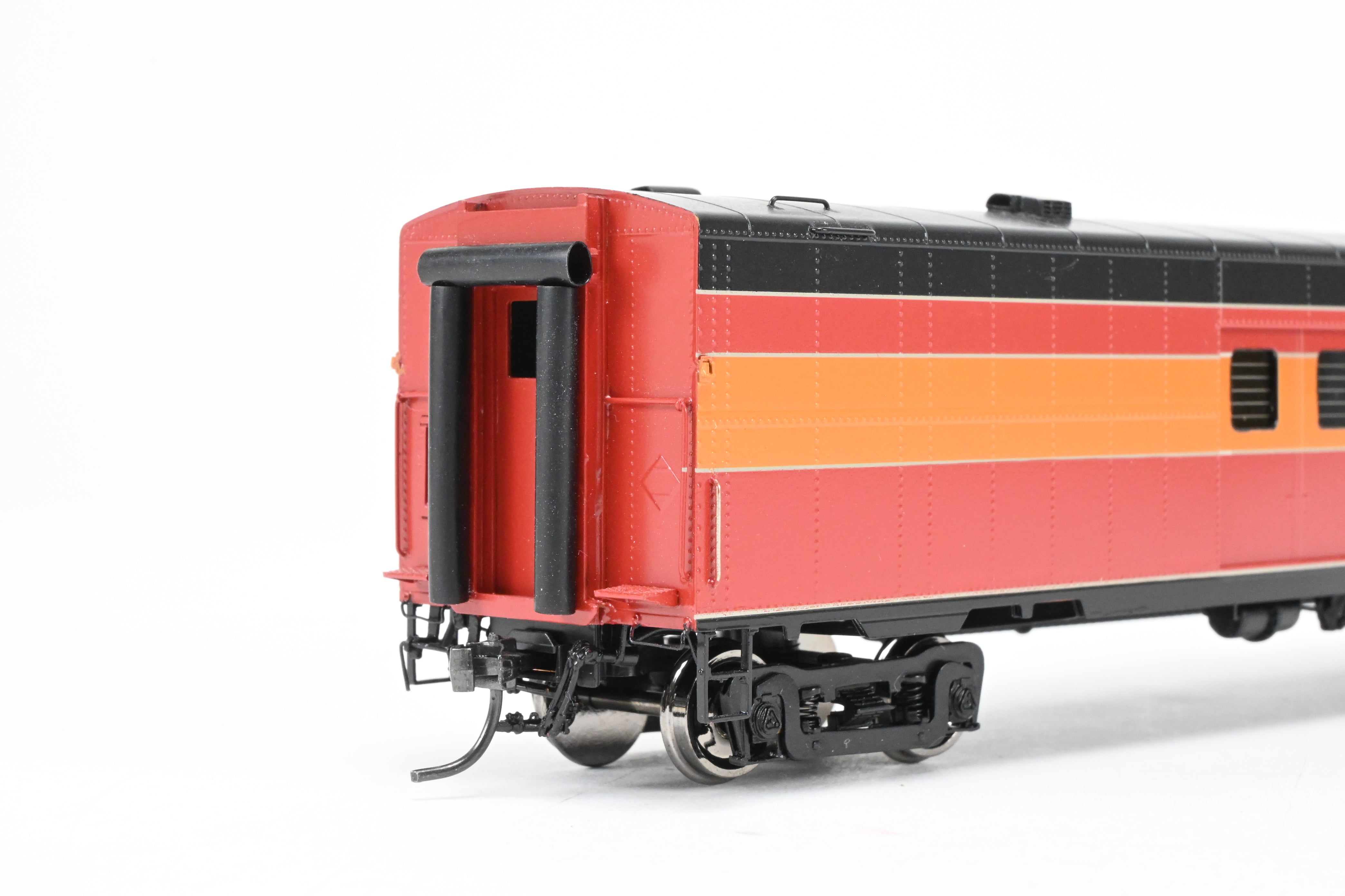 HO Brass UTI SP Southern Pacific Daylight Scheme Economy Baggage Car Model