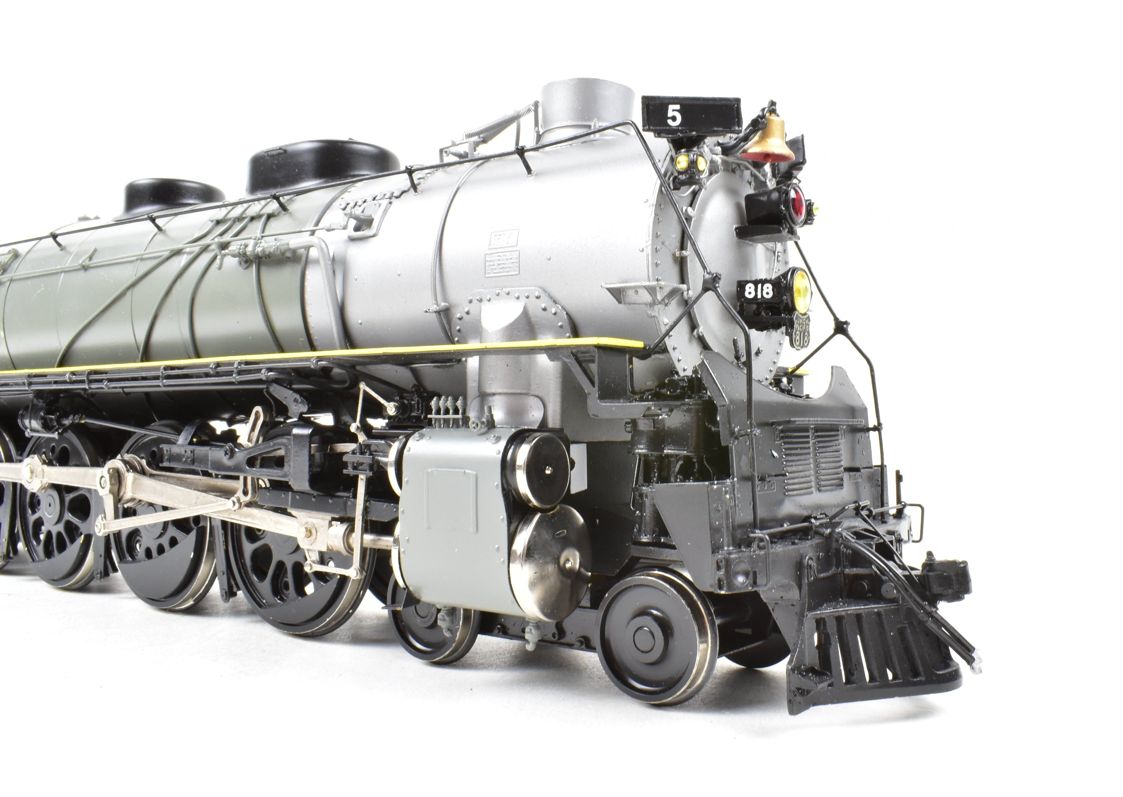 O Scale Brass Model Train - Overland Models, Inc. Union Pacific FEF - 1 4 - 8 - 4 Professional - Painted Locomotive No. 818 by TTG