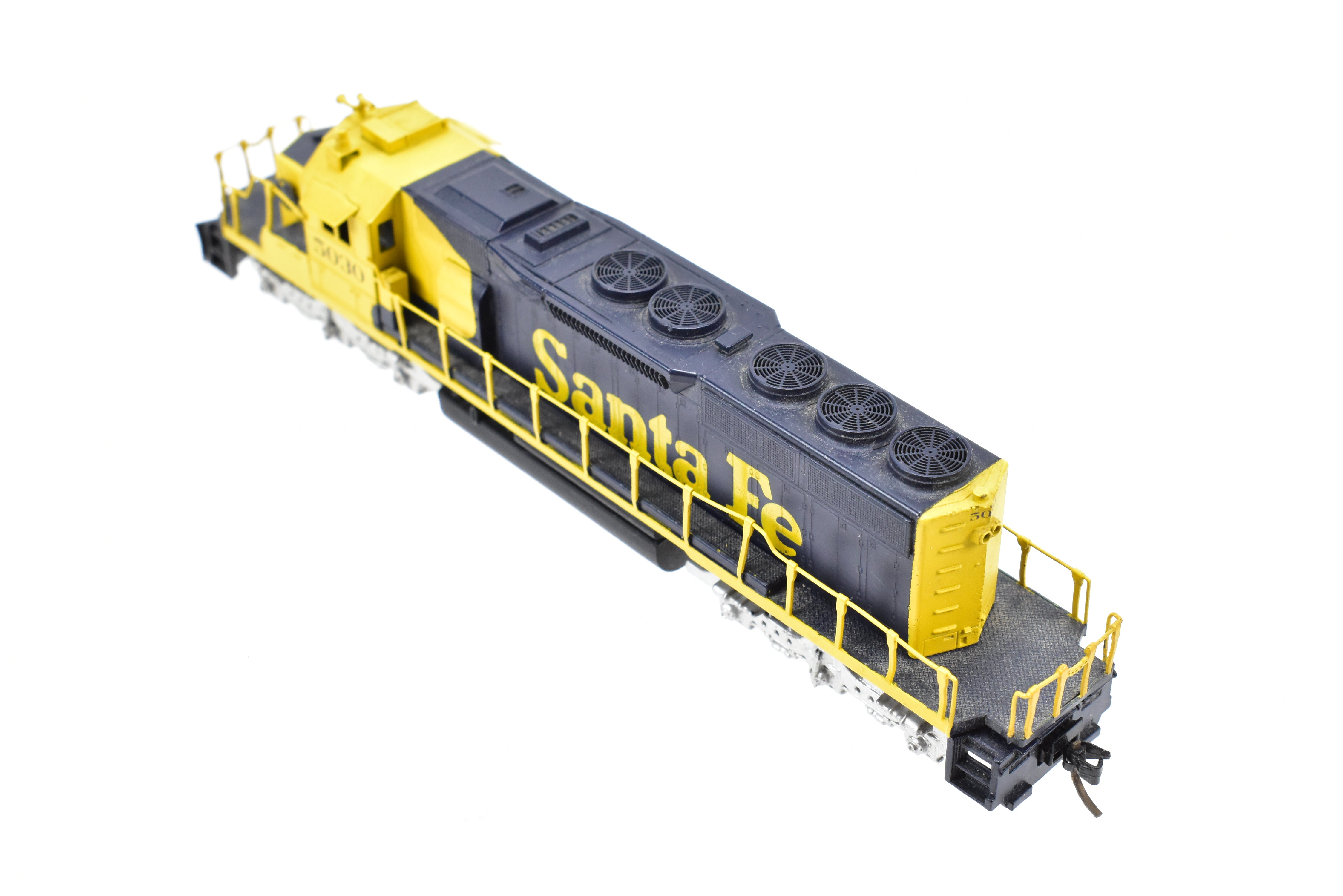 N Scale Brass Key Imports AT&SF Santa Fe EMD SD40 - 2 Medium Nose #5030 FP Model