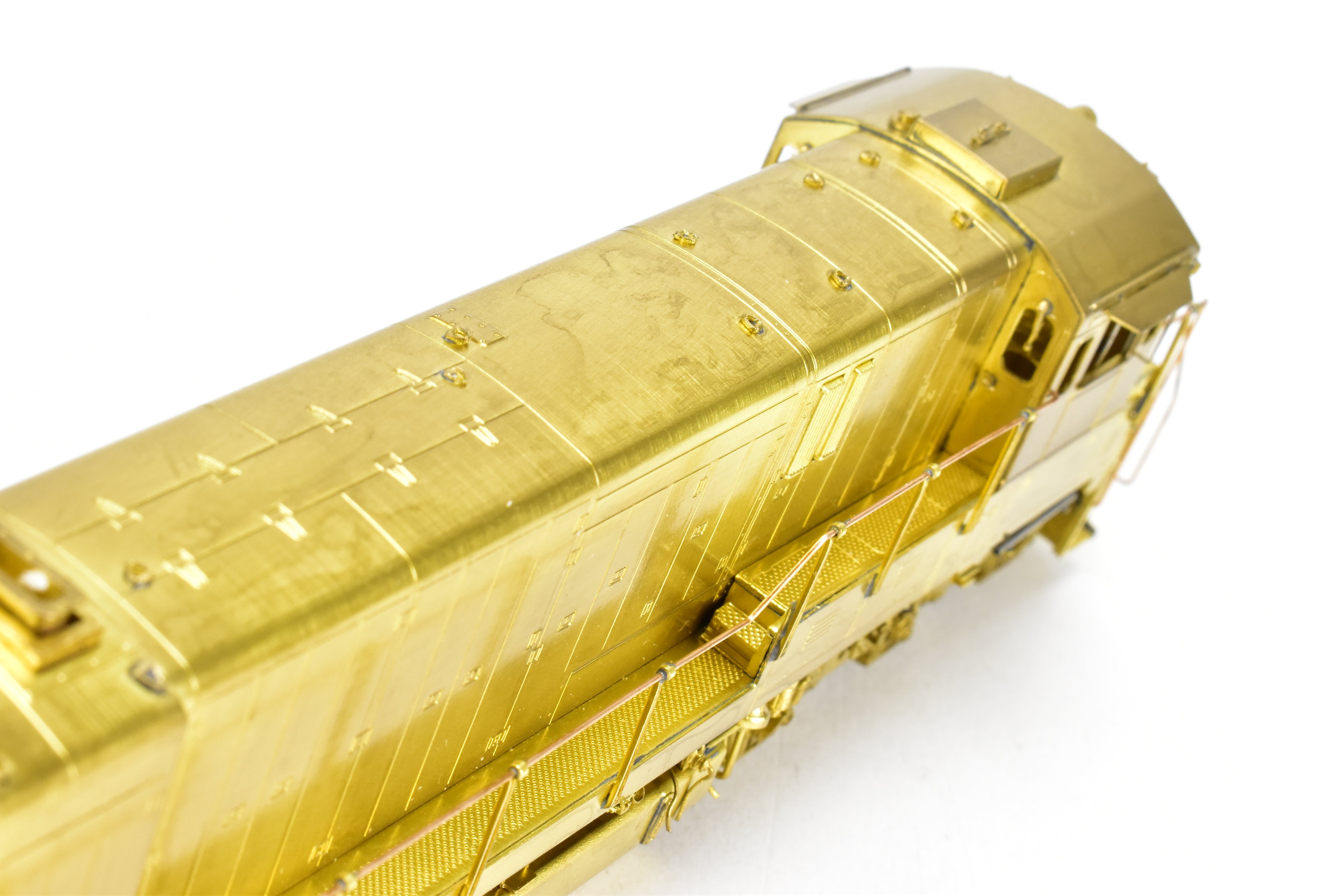 HO Brass OMI GE C30 - 7 Four - Window Cab Locomotive by Overland Models for BN/ATSF