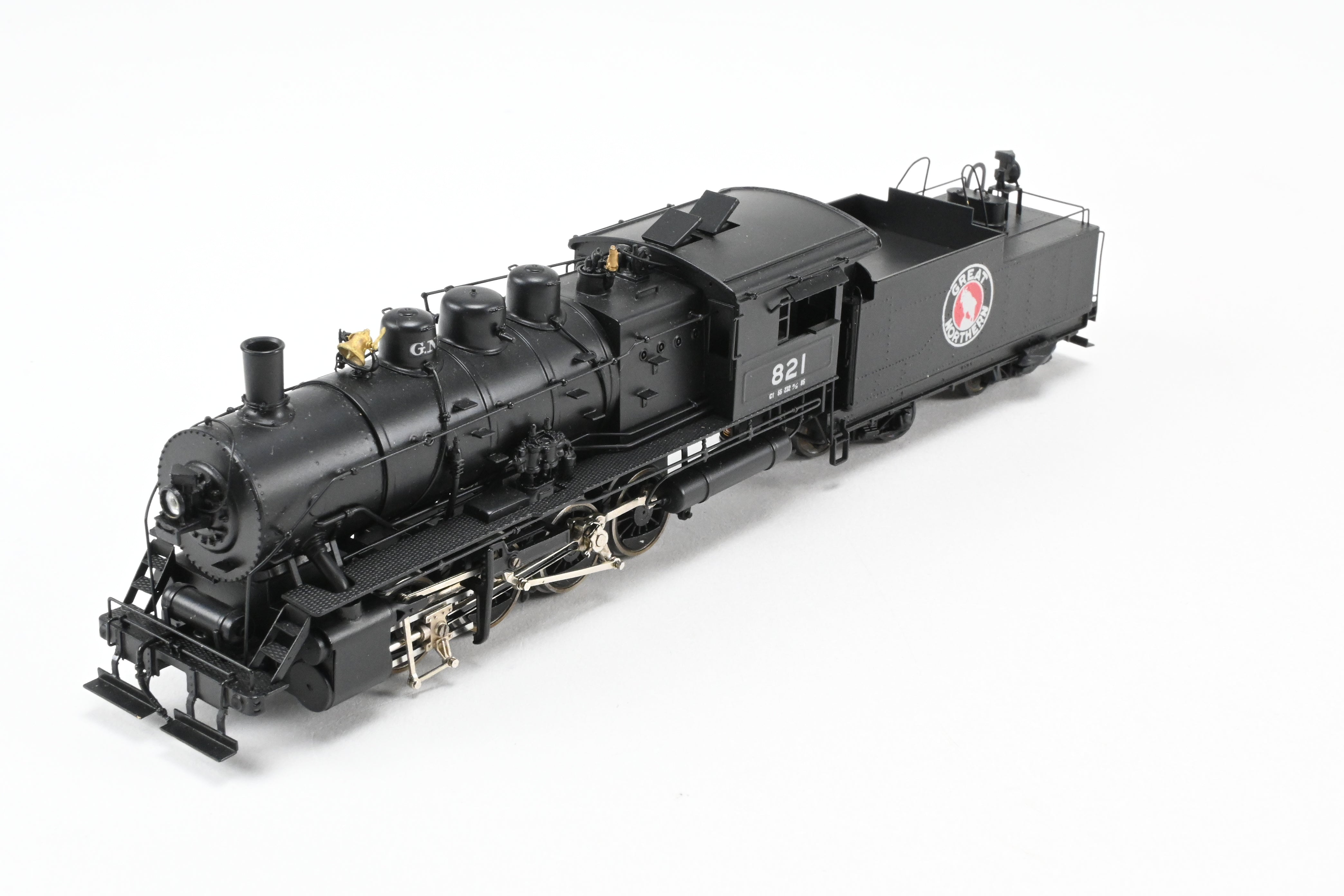 HO Scale Brass Model Train - PFM - Tenshodo Great Northern C - 1 0 - 8 - 0 Switcher Factory Painted Locomotive #821 with TPE Suspension from 1985 Production Run