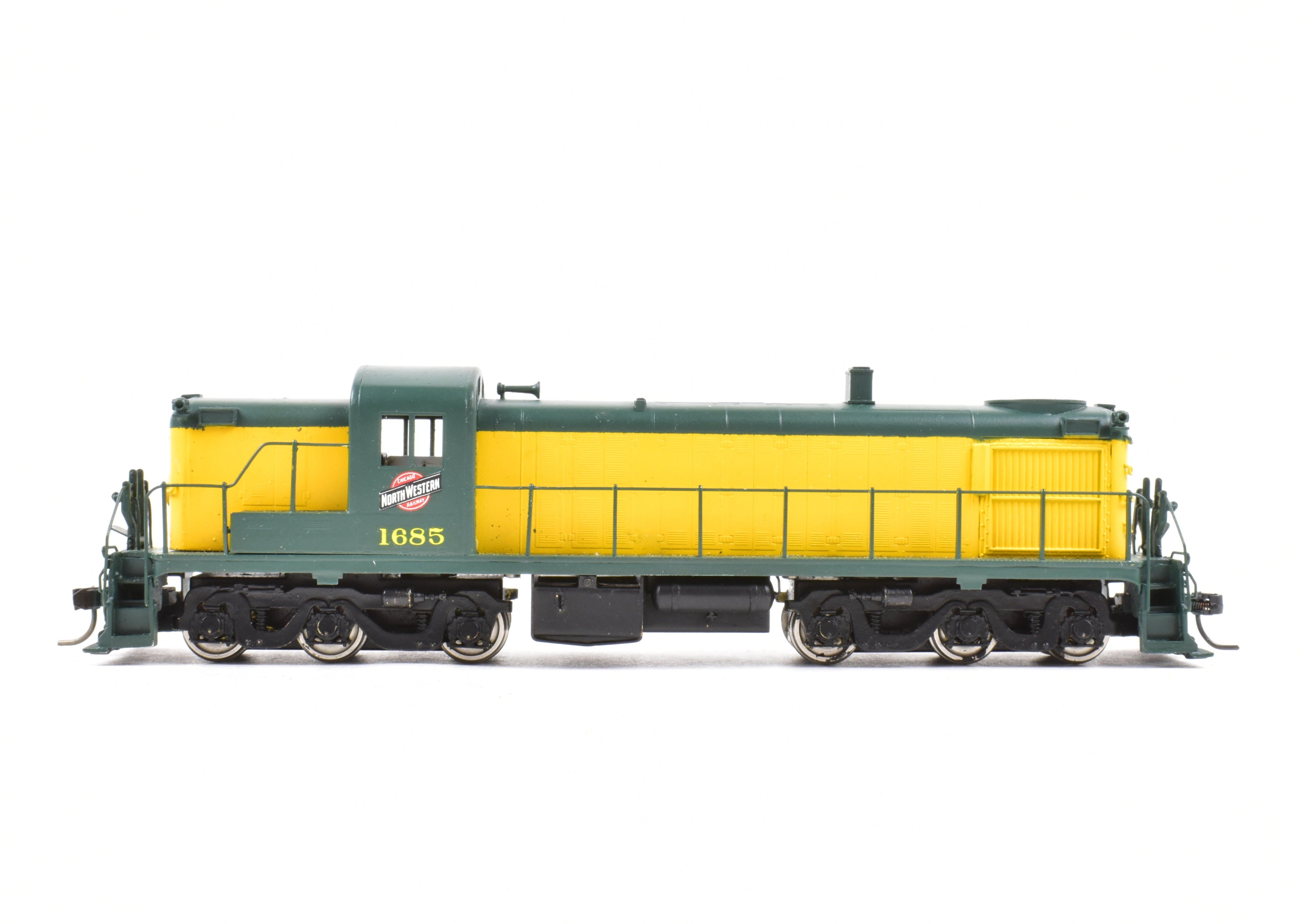 HO Scale Brass ALCO Locomotive Models of C&NW - Chicago & Northwestern ALCO RSD - 4/5 Phase 1 Custom - Painted as CP No. 1685