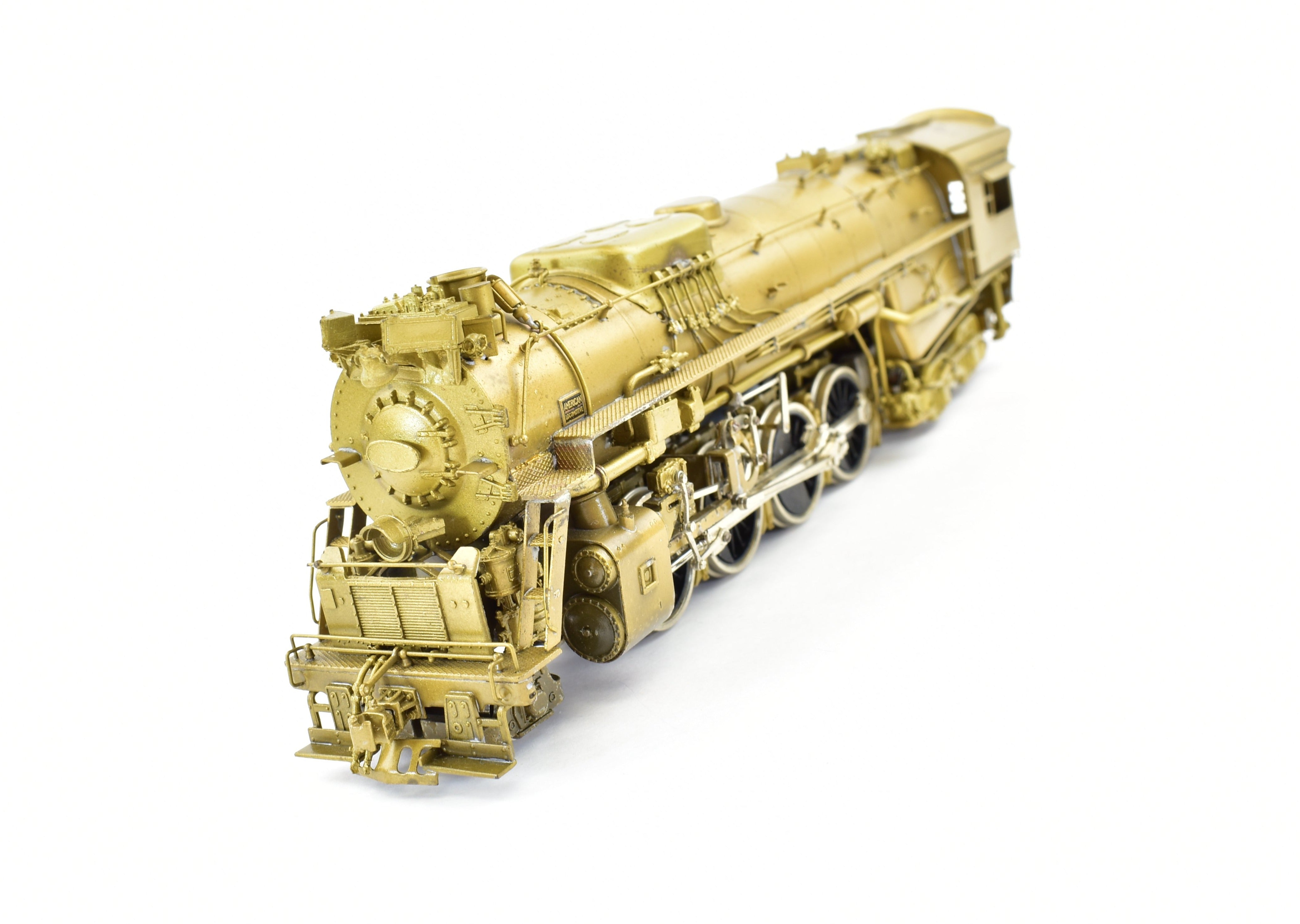 High - Quality HO Scale Brass Pacific Fast Mail (PFM) Model Train - United C&O, Chesapeake & Ohio 2 - 8 - 4 Alco Kanawha, 1977 Edition