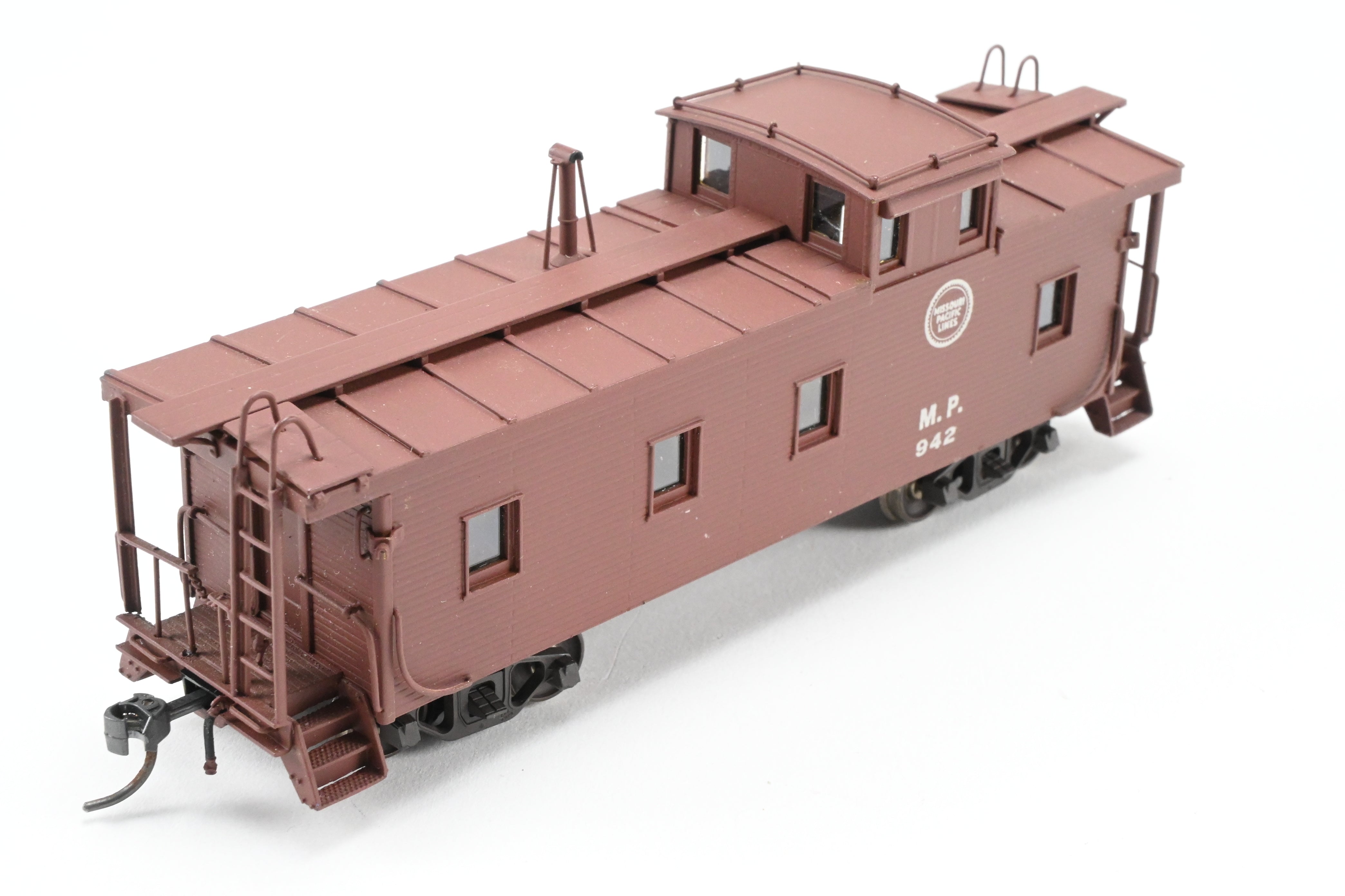 HO Scale Brass Hallmark Models Missouri Pacific Standard Wood Caboose, Pro-Painted Series No. 942