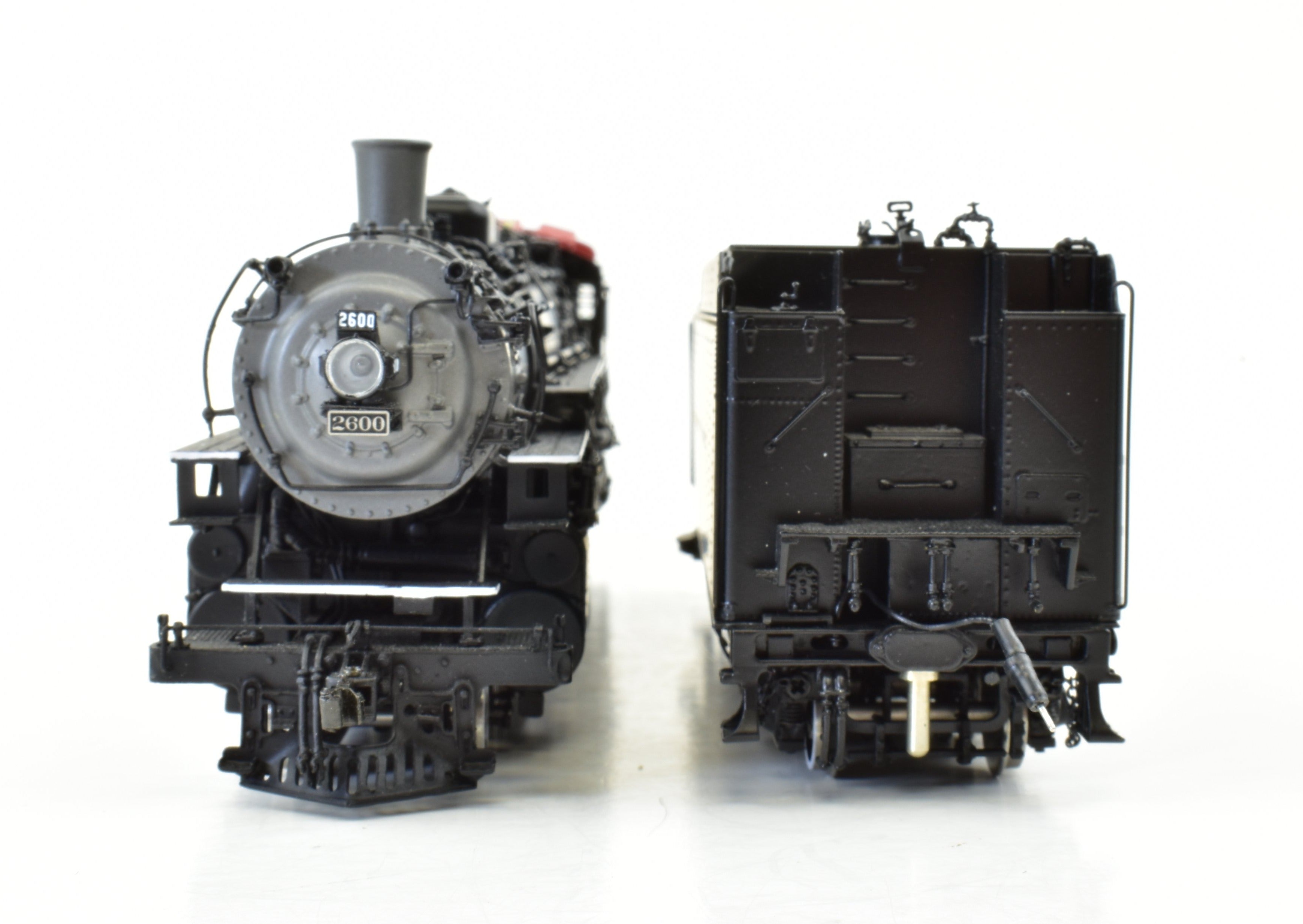 HO Brass W&R Enterprises NP Northern Pacific Class A 4-8-4 V2 FP #2600 Model