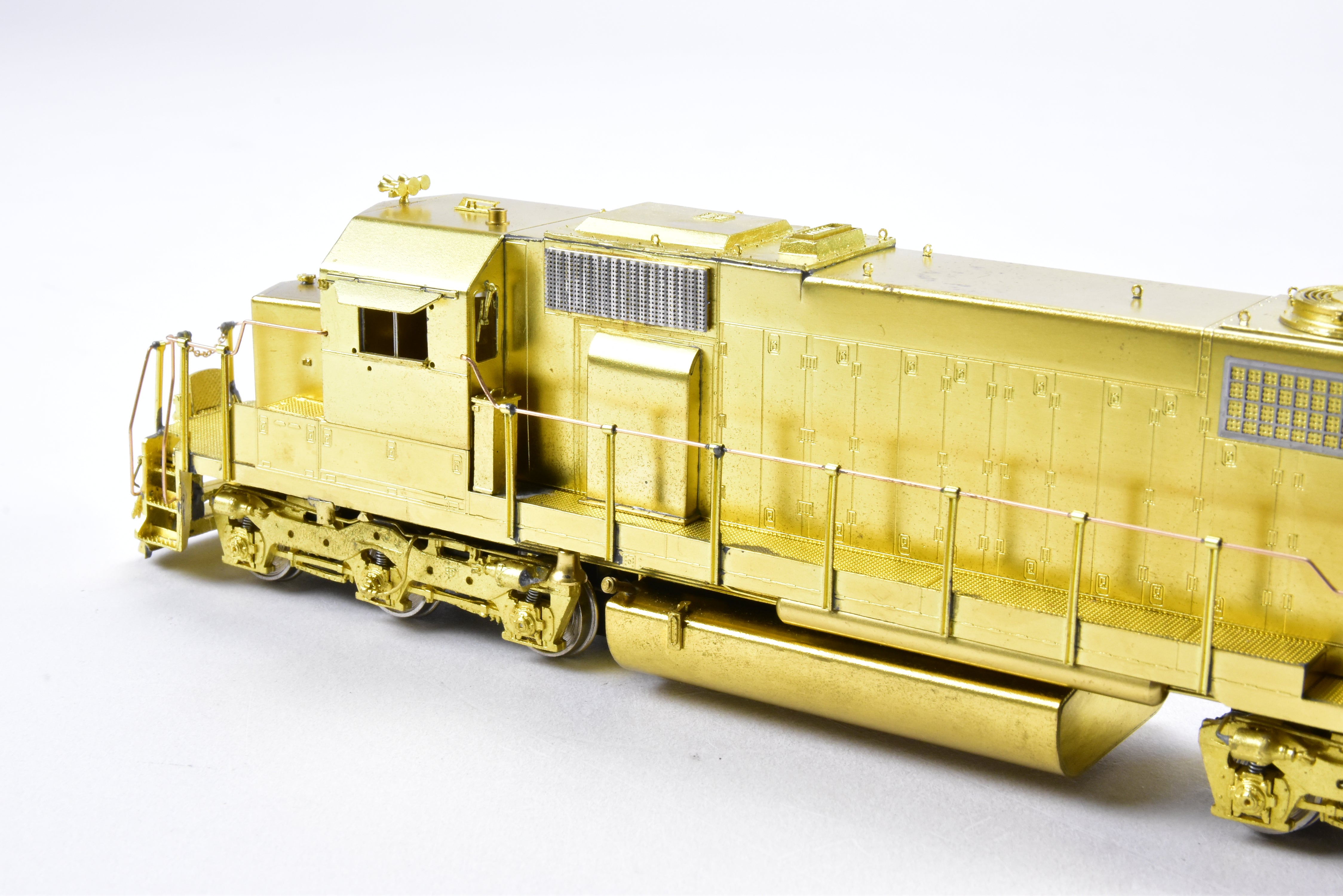 HO Scale Brass Model Train - Overland Models Inc. (OMI) Grand Trunk Western (GTW) EMD SD40 Locomotives Nos. 590 - 5911 without Dynamic Brakes