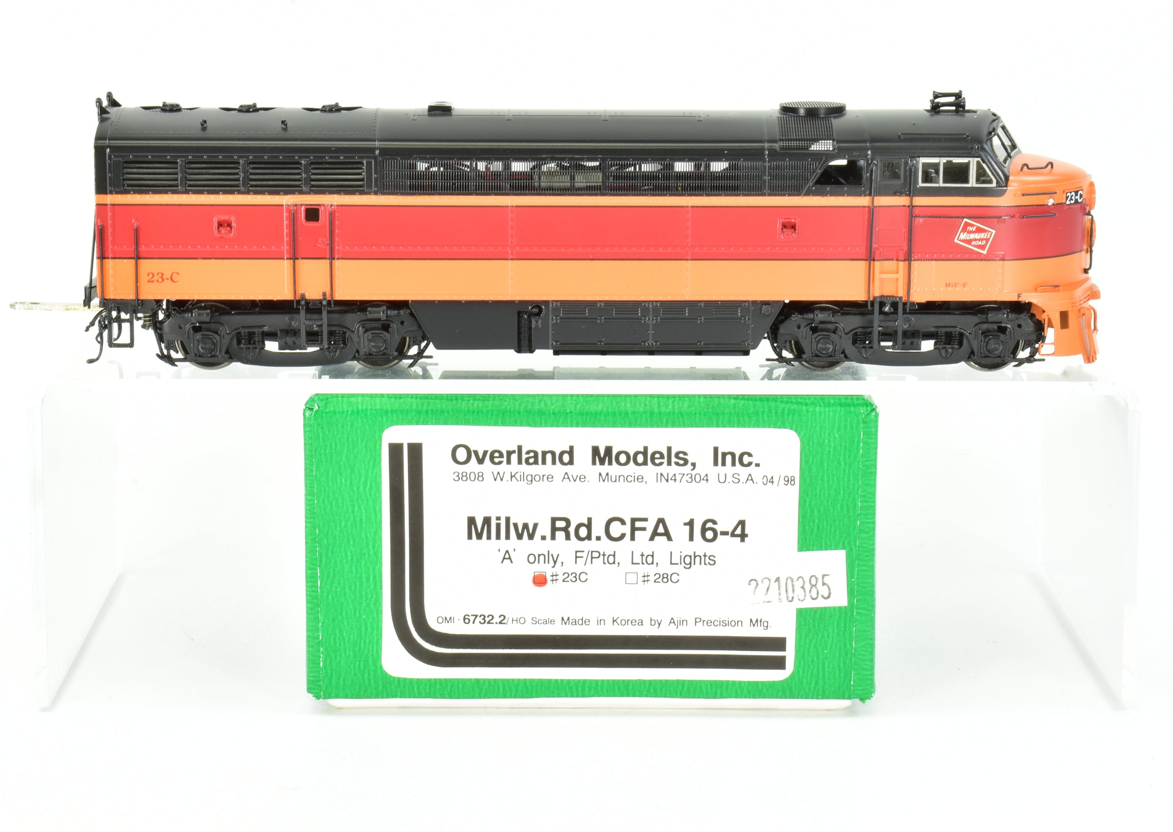 HO Scale Brass Diesel Locomotive Model by Overland Models Inc. - Milwaukee Road Fairbanks Morse CFA 16 - 4 Factory Painted