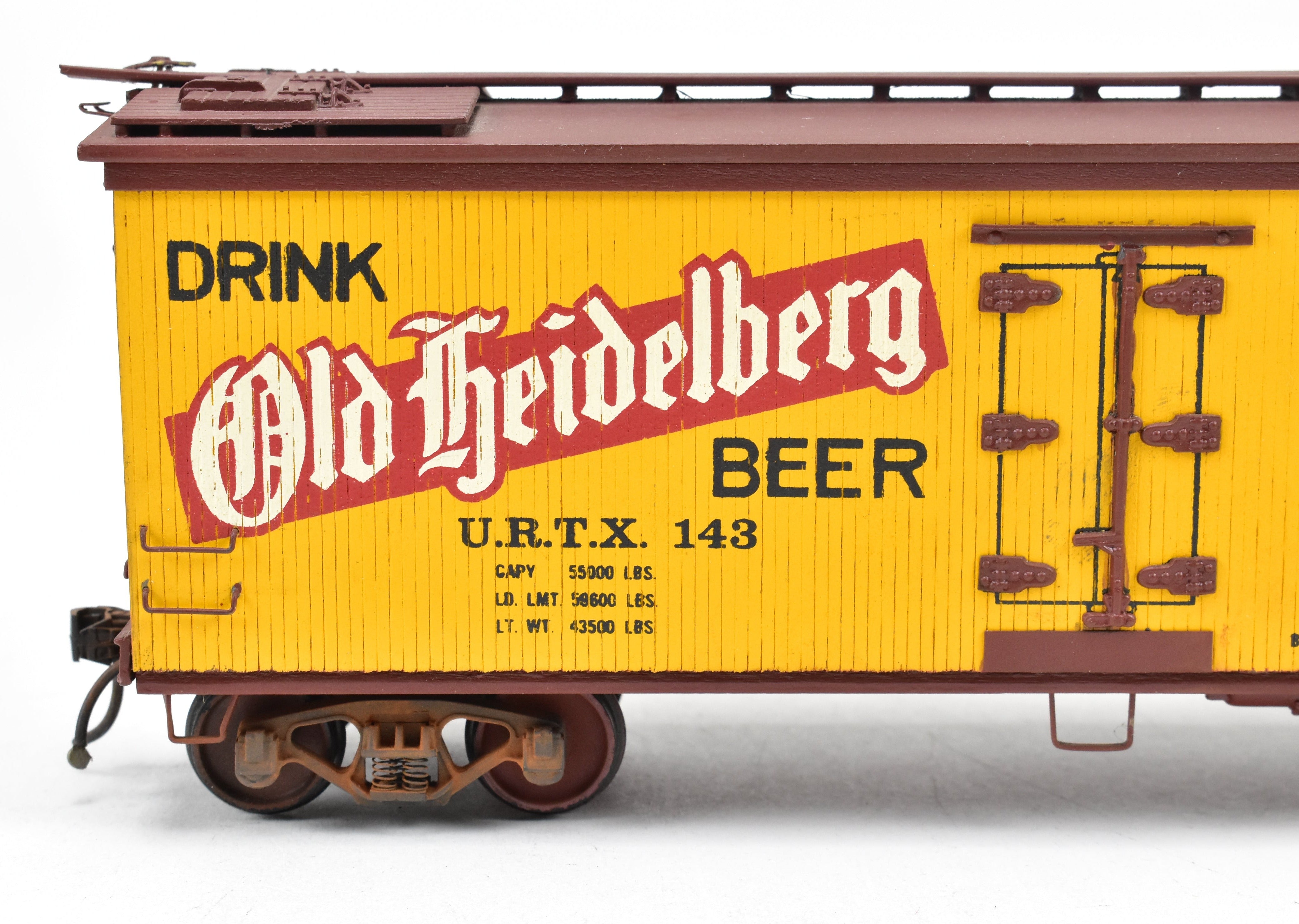 O Scale 36' Wood Beer Reefers: Schlitz & Old Heidelberg - 2 Professionally Built & Painted Models