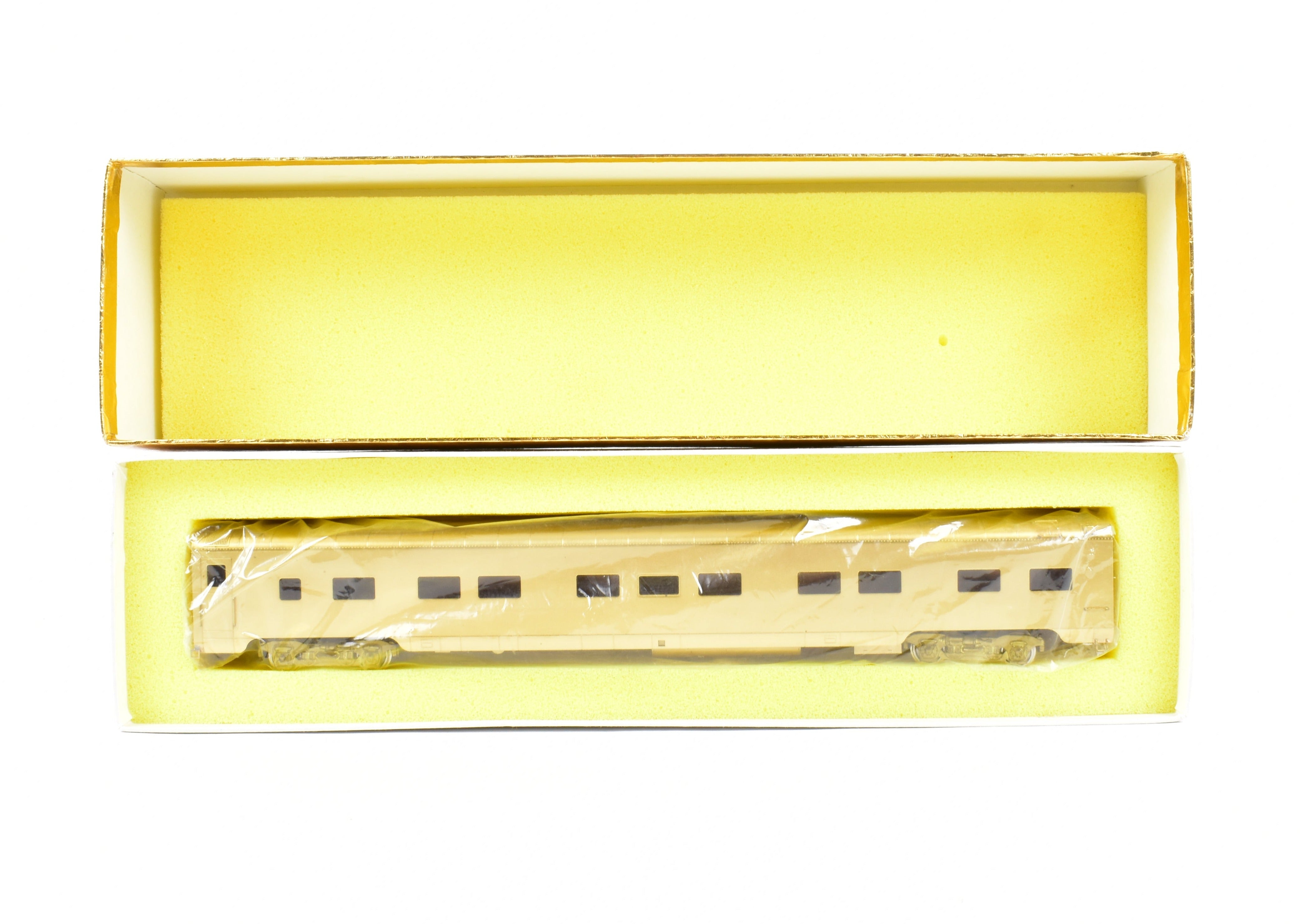 HO Scale Brass Model of Oriental Limited's Great Northern Empire Builder 1370 - 1384 Passenger Series Sleeper Cars