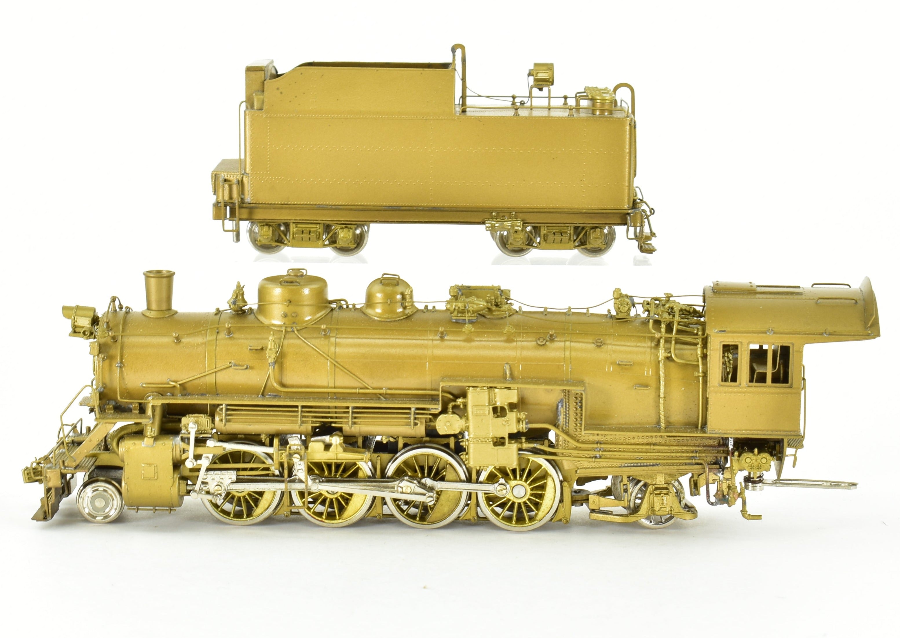 HO Scale Brass Model of Oriental Limited CB&Q - Burlington Route O - 1a 2 - 8 - 2 Steam Locomotive