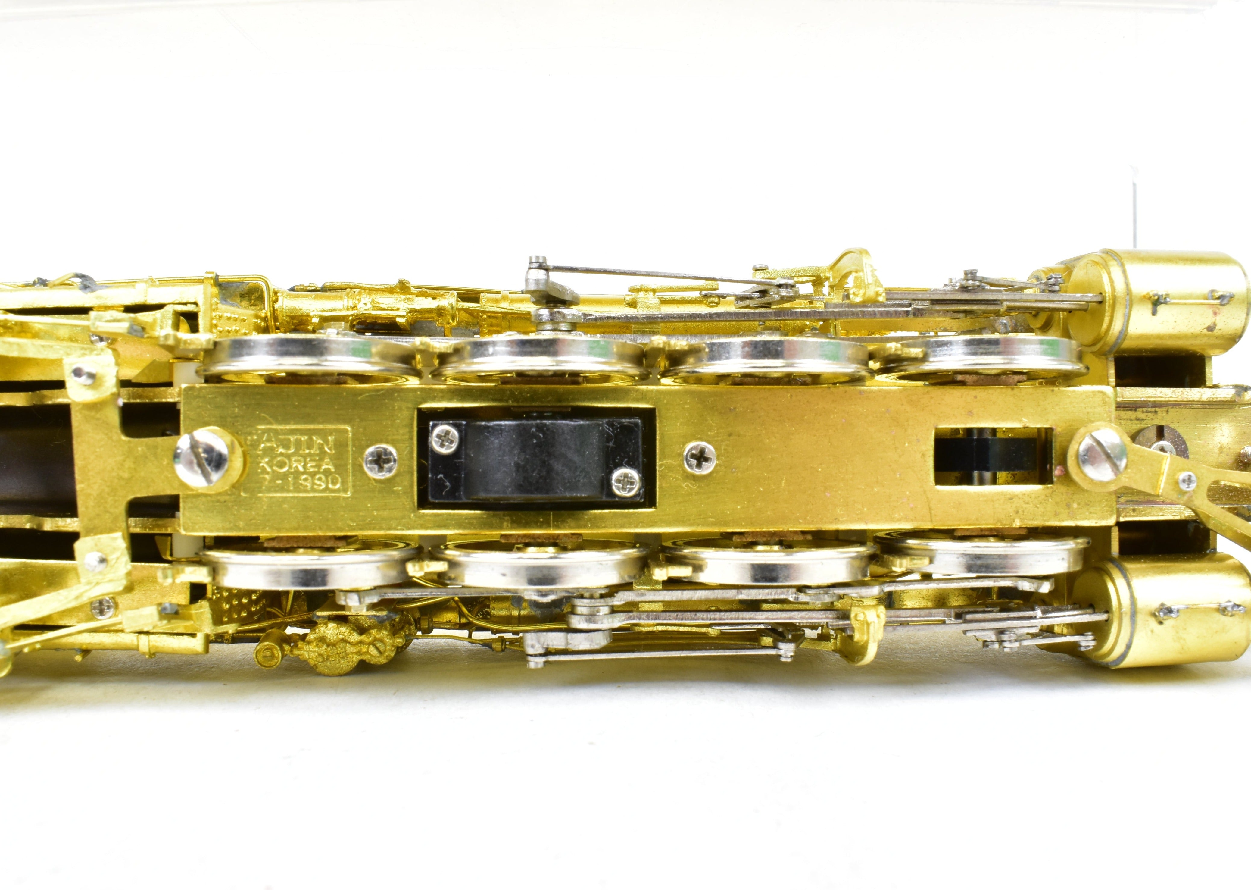 High - Quality HO Scale Brass OMI - Overland Models New York Central H - 7e 2 - 8 - 2 Locomotive Model