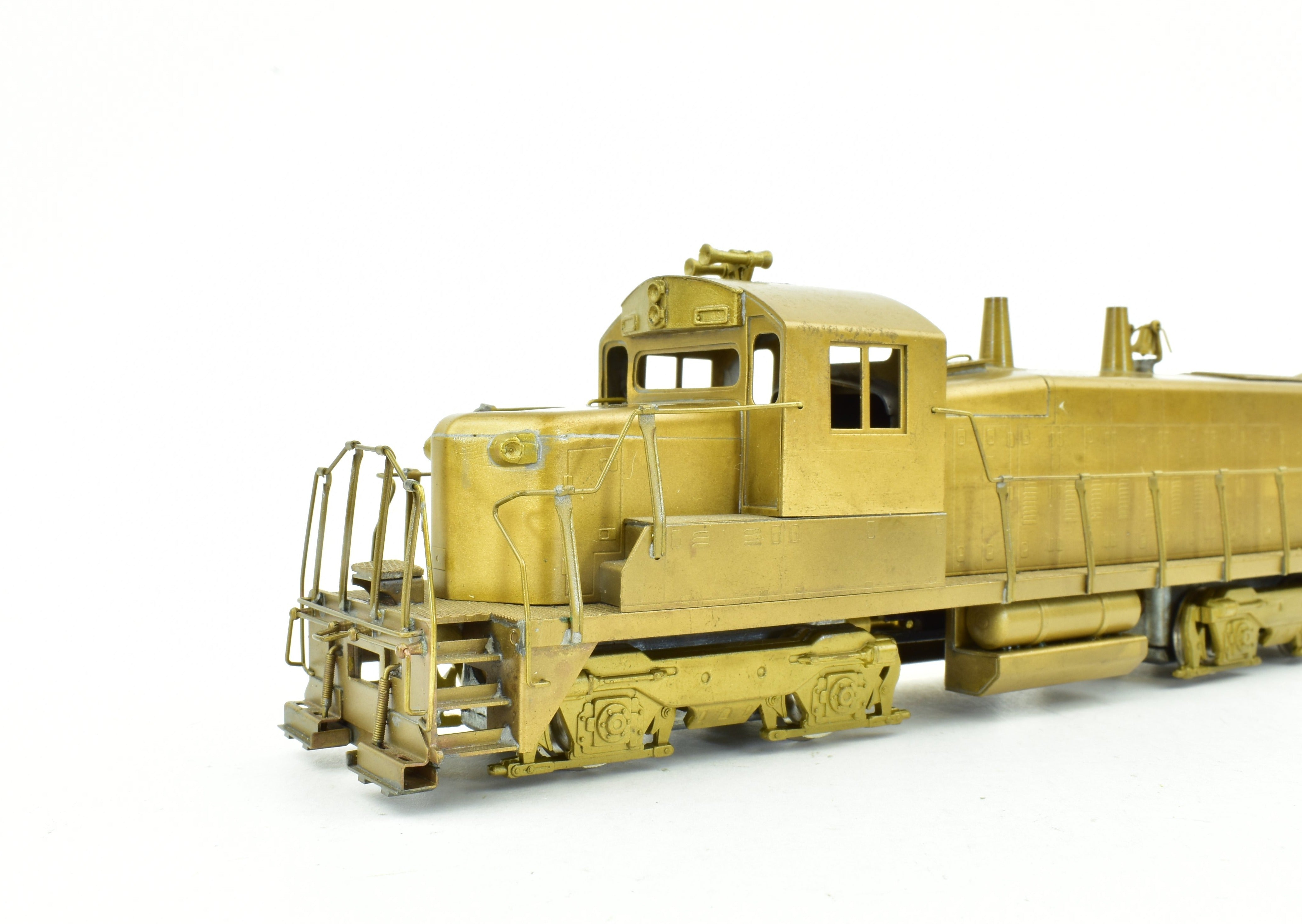 HO Scale Brass Model Trains by HO Brass Trains Inc. - Chicago & Illinois Midland Railway EMD RS - 1325 Diesel Switcher Model Train