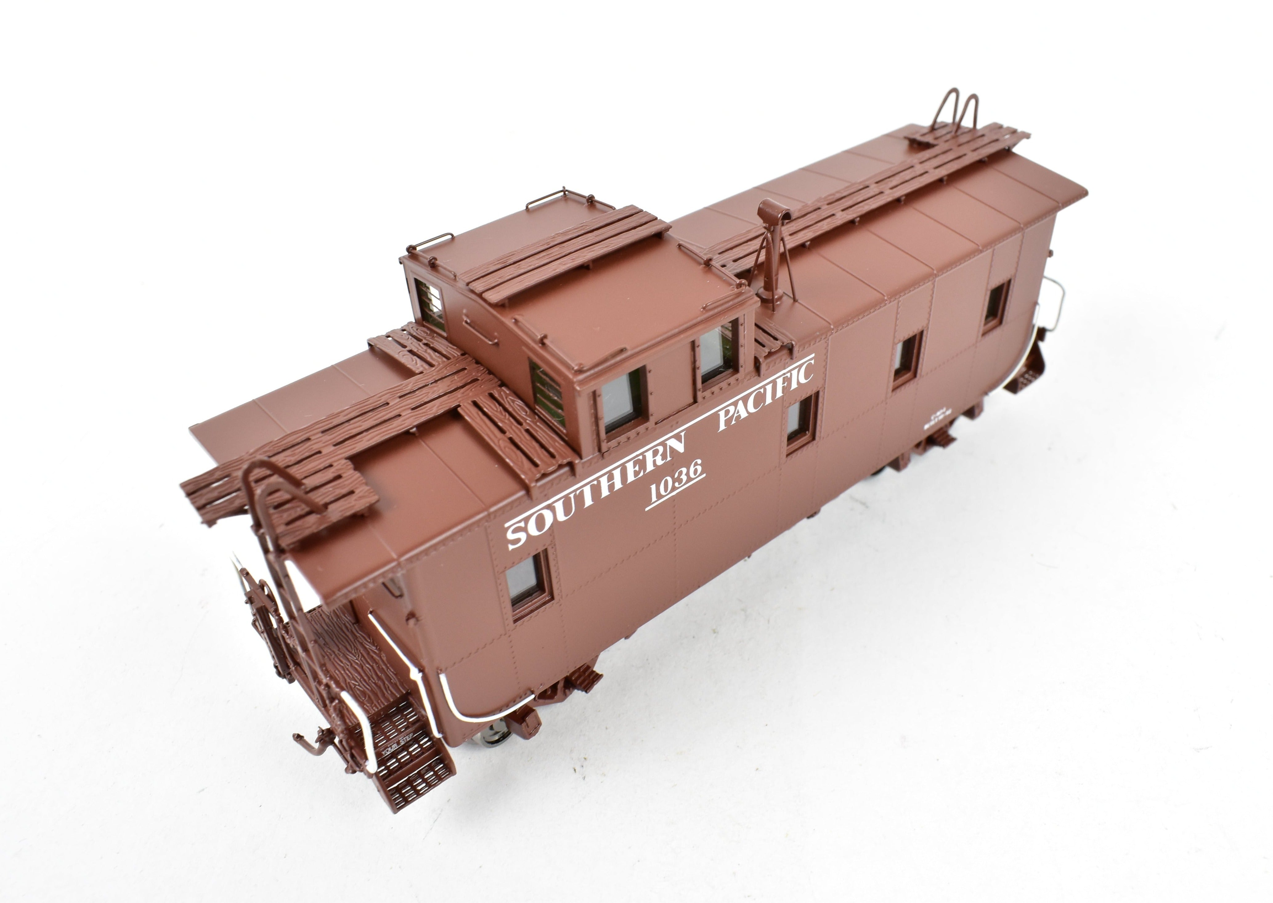 HO Scale Brass Southern Pacific Riveted Steel Caboose C-40-1 FP No. 1036 by Challenger Imports