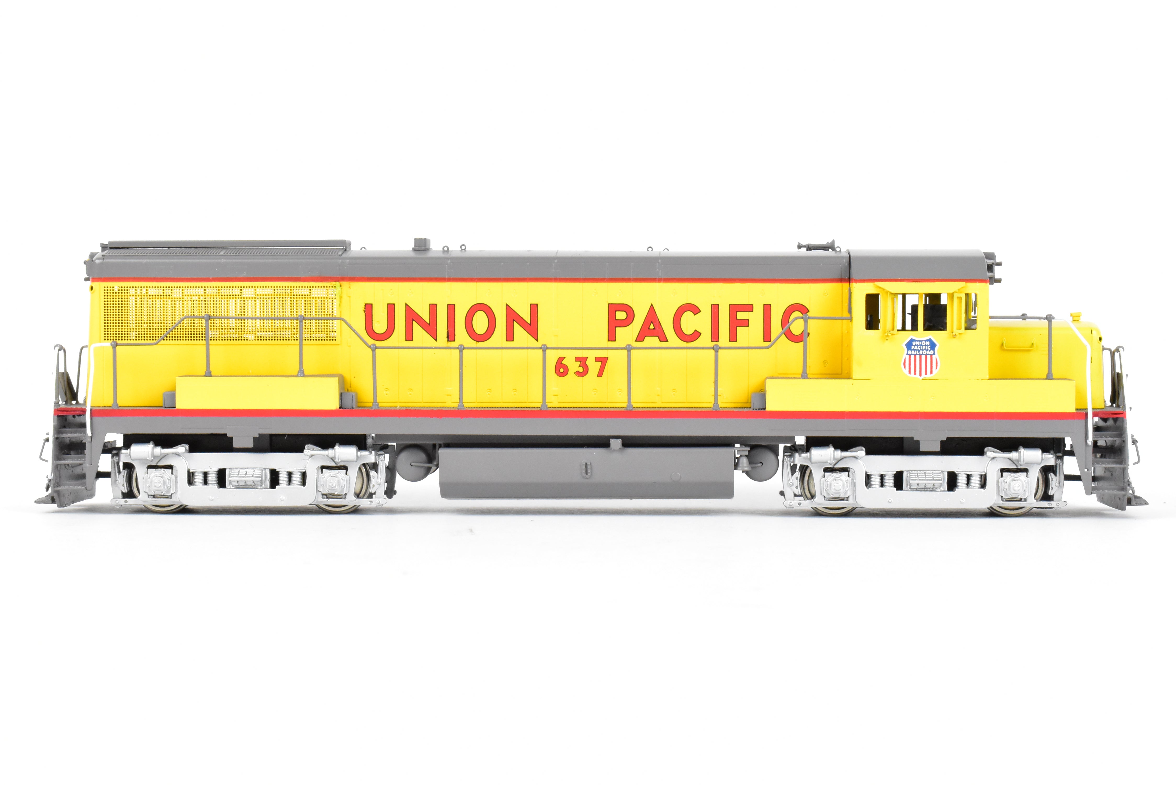 HO Scale Brass Model Train - Union Pacific GE U25B 2500 HP Low Hood (Intermediate) - Oriental Limited Edition, FP No. 637