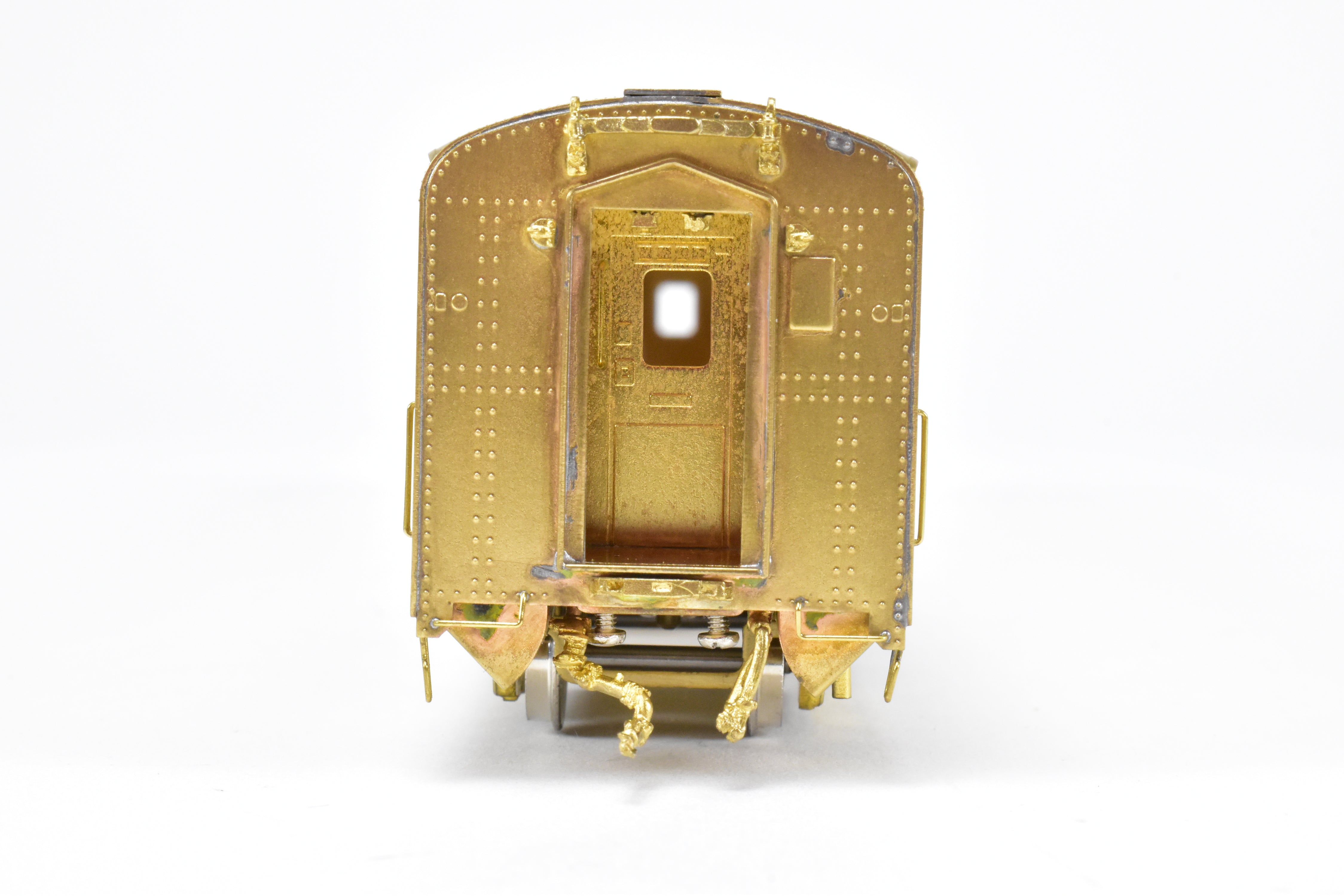 High - Quality HO Scale Brass Cascade Models Union Pacific (UP) ACF 1953 44 - Seat Chair Car in the #5450 - 5487 Series