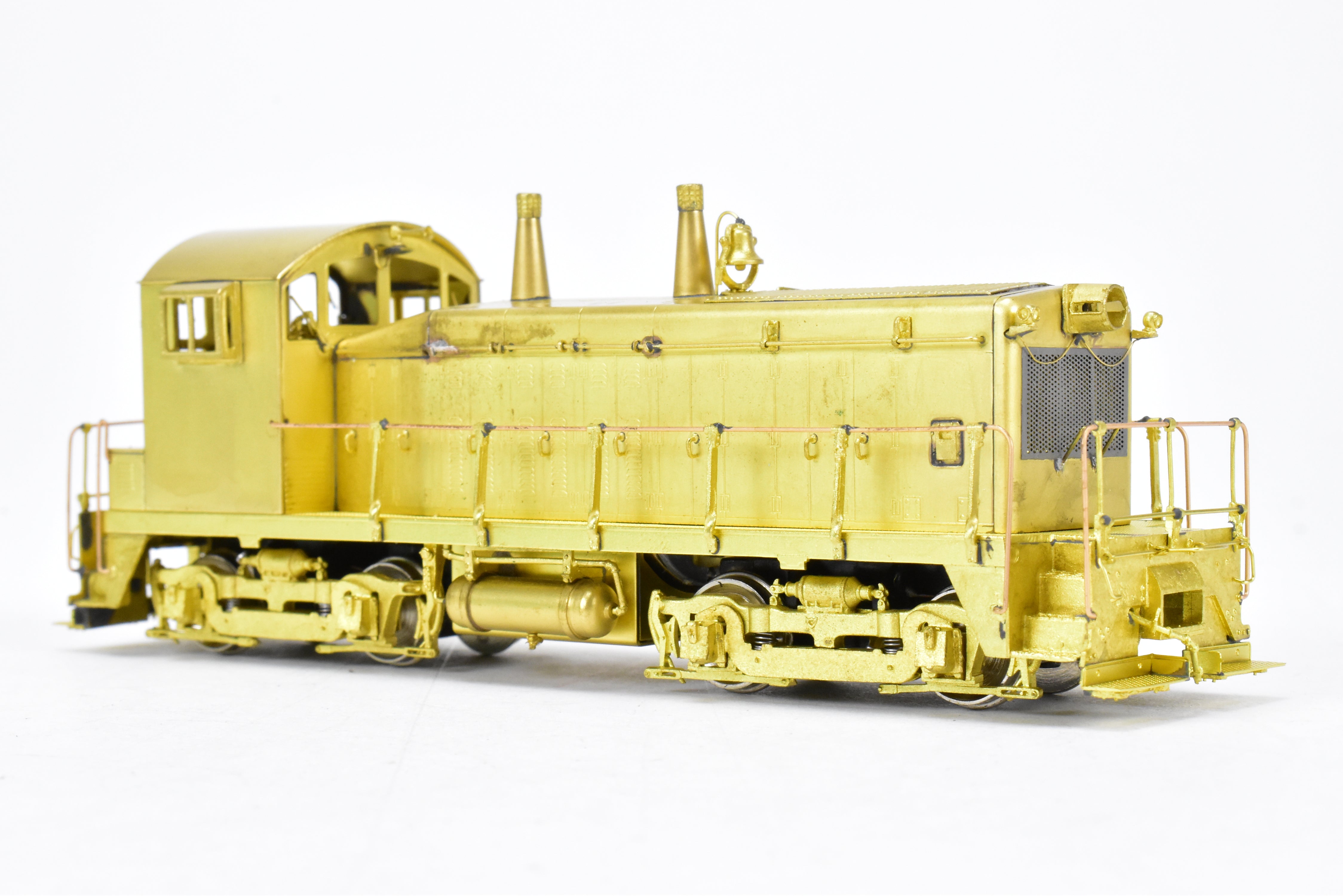 HO Scale Brass Diesel Locomotive Model by Overland Models Inc. Representing Great Northern EMD NW - 2