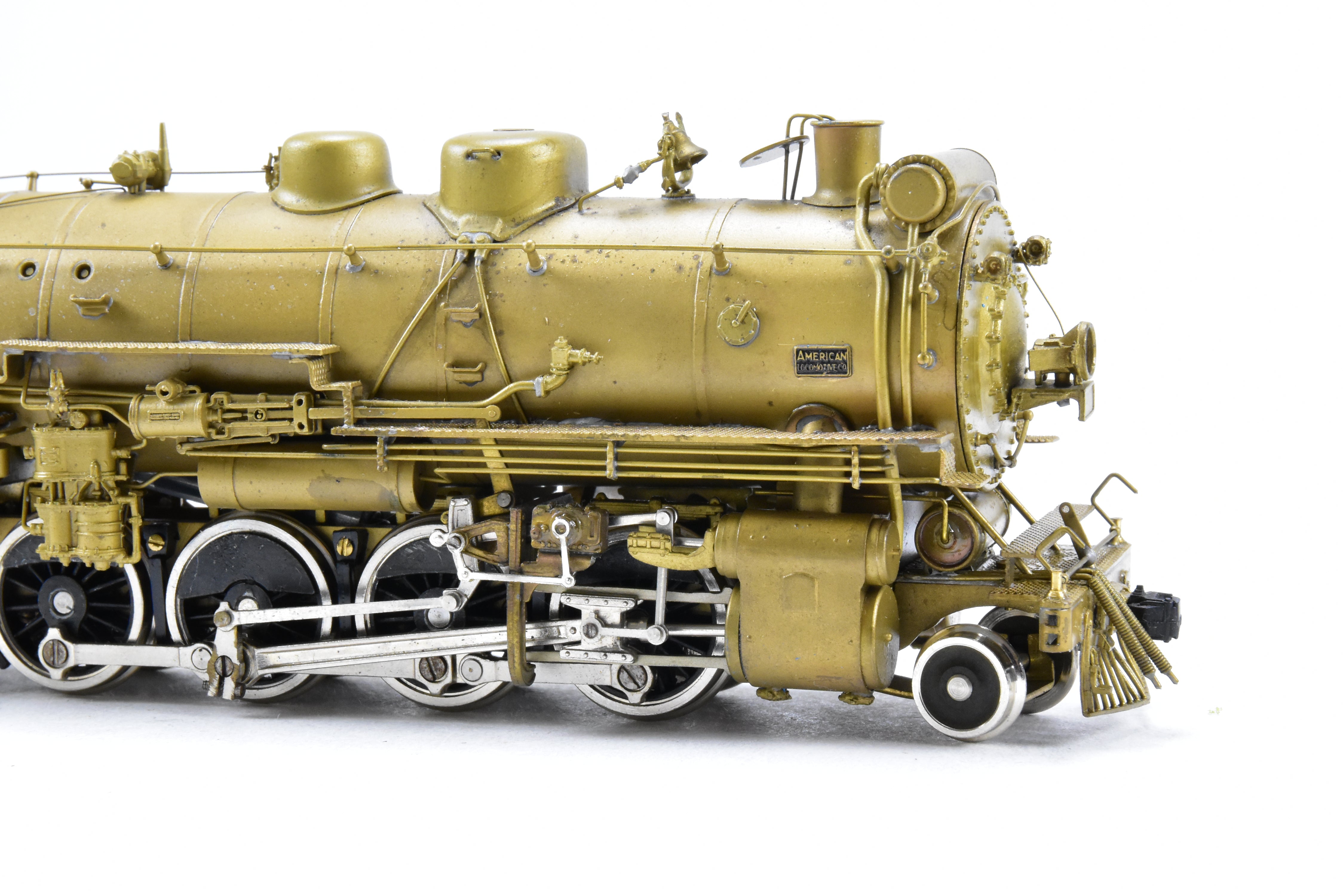 HO Scale Brass PFM United Western Pacific MK - 60 2 - 8 - 2 Mikado Locomotive Model